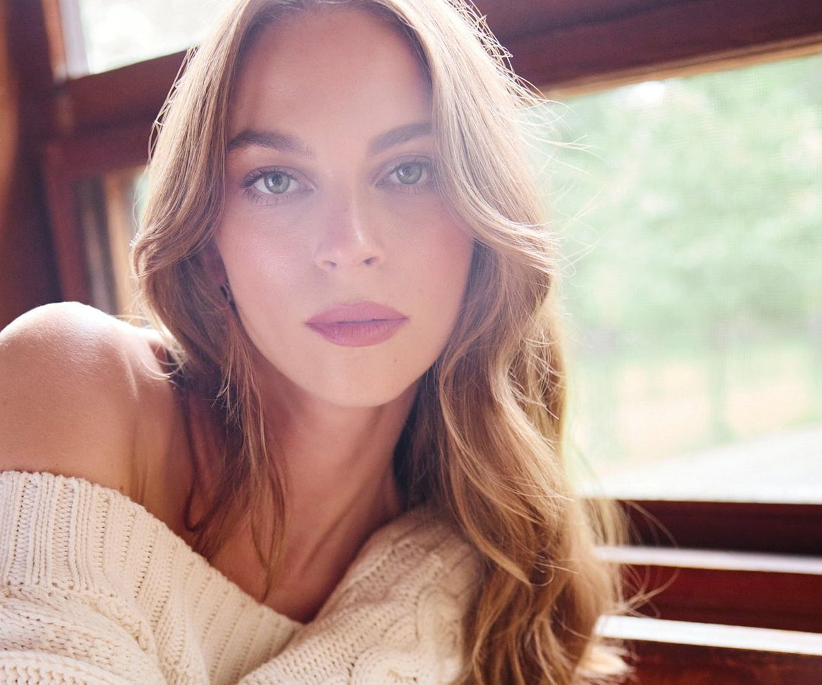 SEAS off-shoulder editorial, cable knit off shoulder sweater styled casually