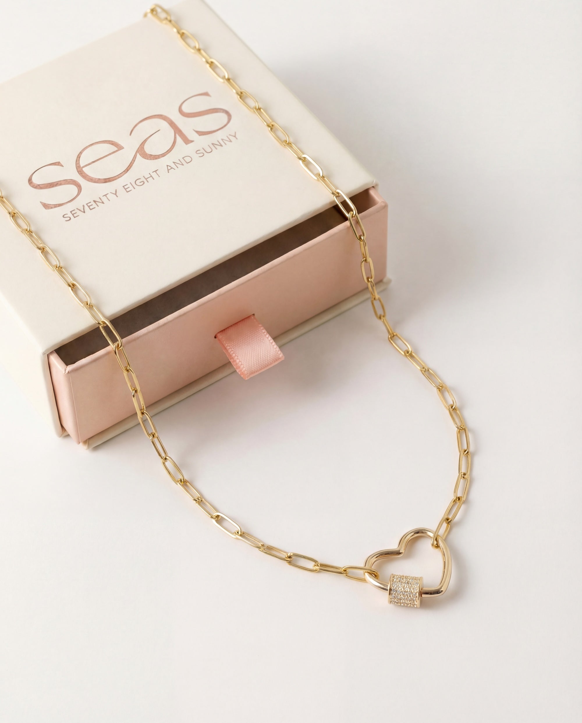 Paperclip Chain Heart Necklace - Seventy Eight and Sunny