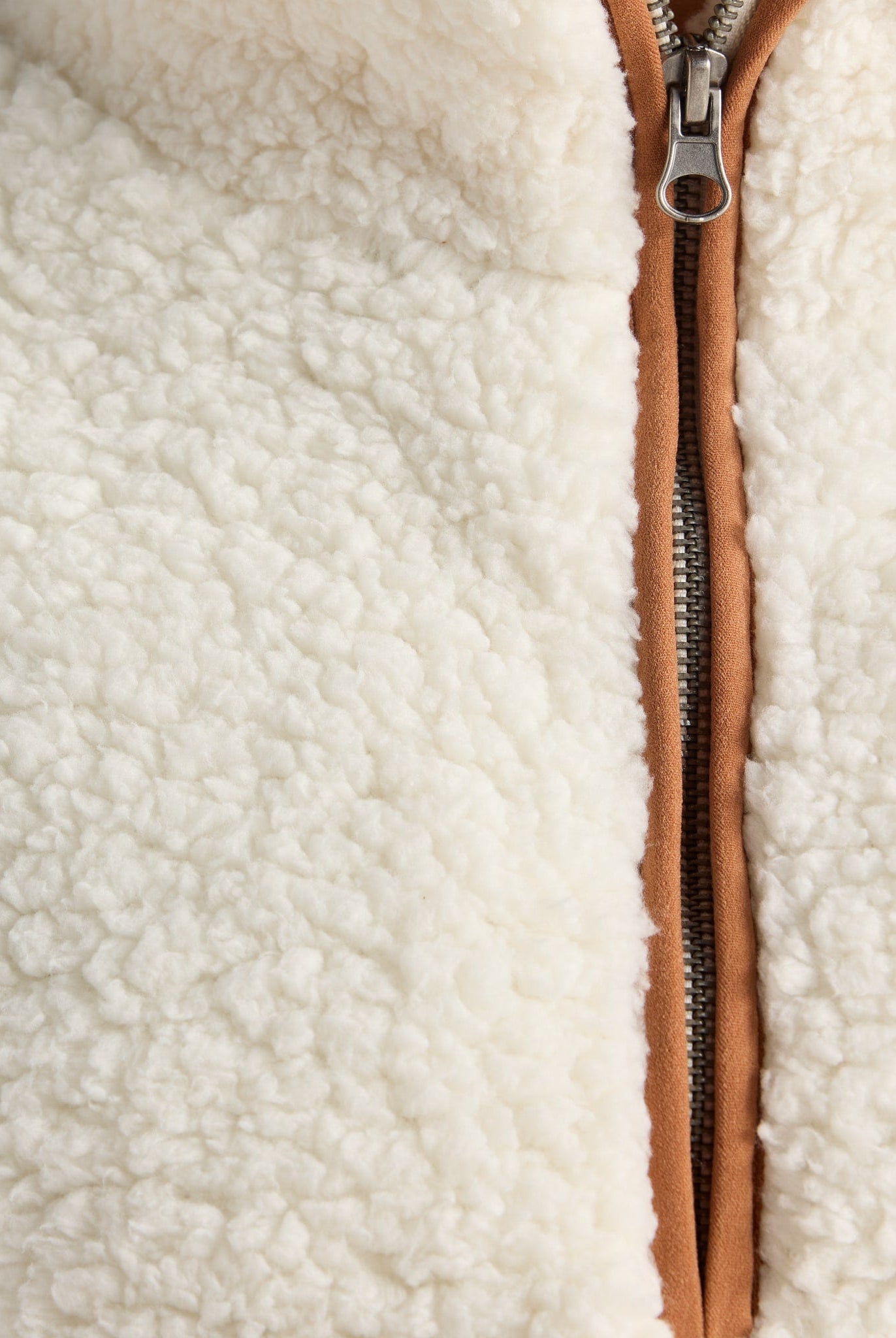 Ivory/Camel $|& SEAS Big Bear Quarter Zip - SOF Detail