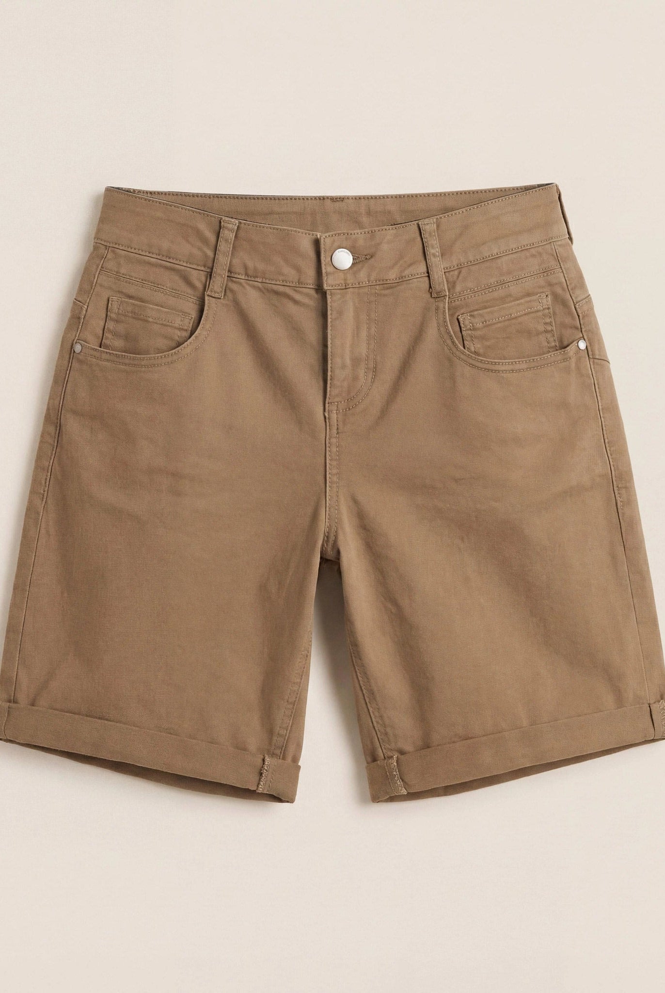 Coriander $|& SEAS Carrie Rolled Short - Hanger Detail