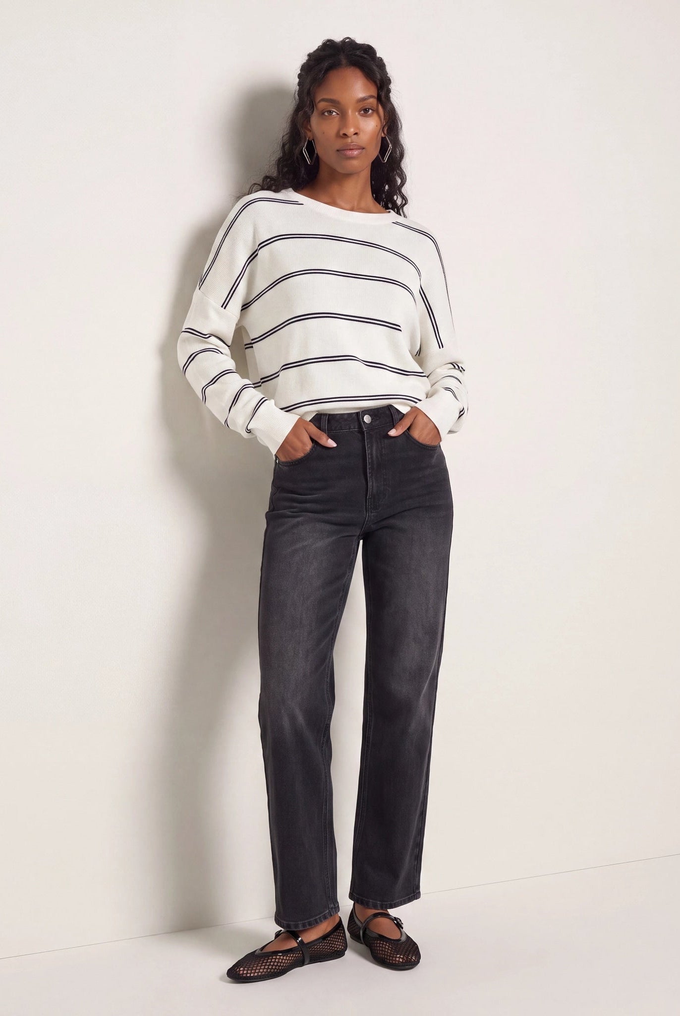 Ivory/Navy $|& SEAS Crew Neck Stripe Long Sleeve - SOF Back