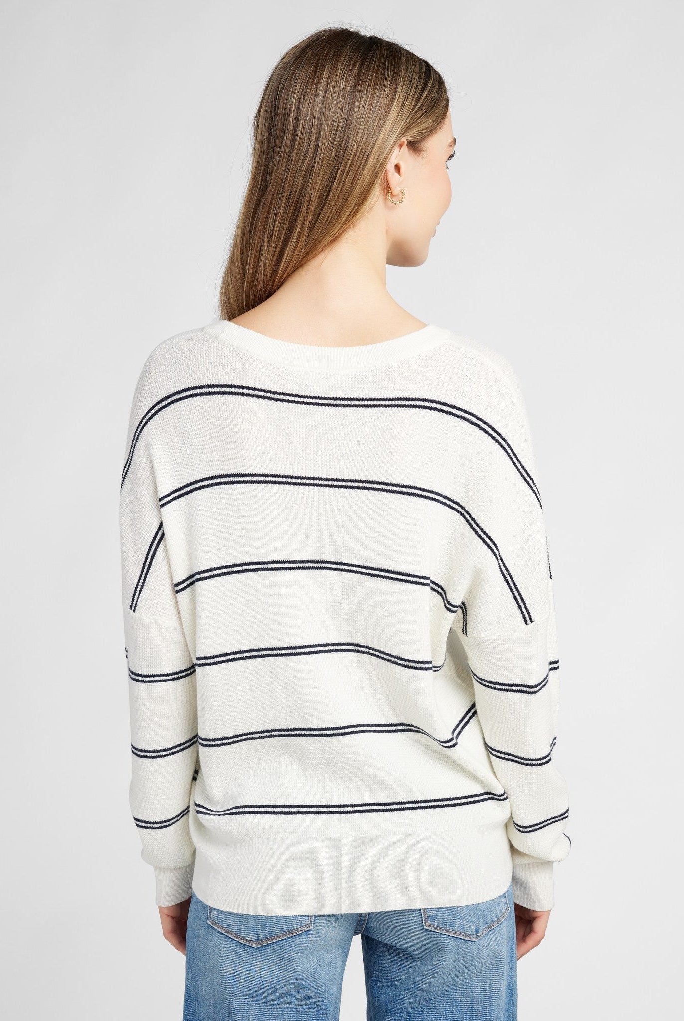 Ivory/Navy $|& SEAS Crew Neck Stripe Long Sleeve - SOF Back