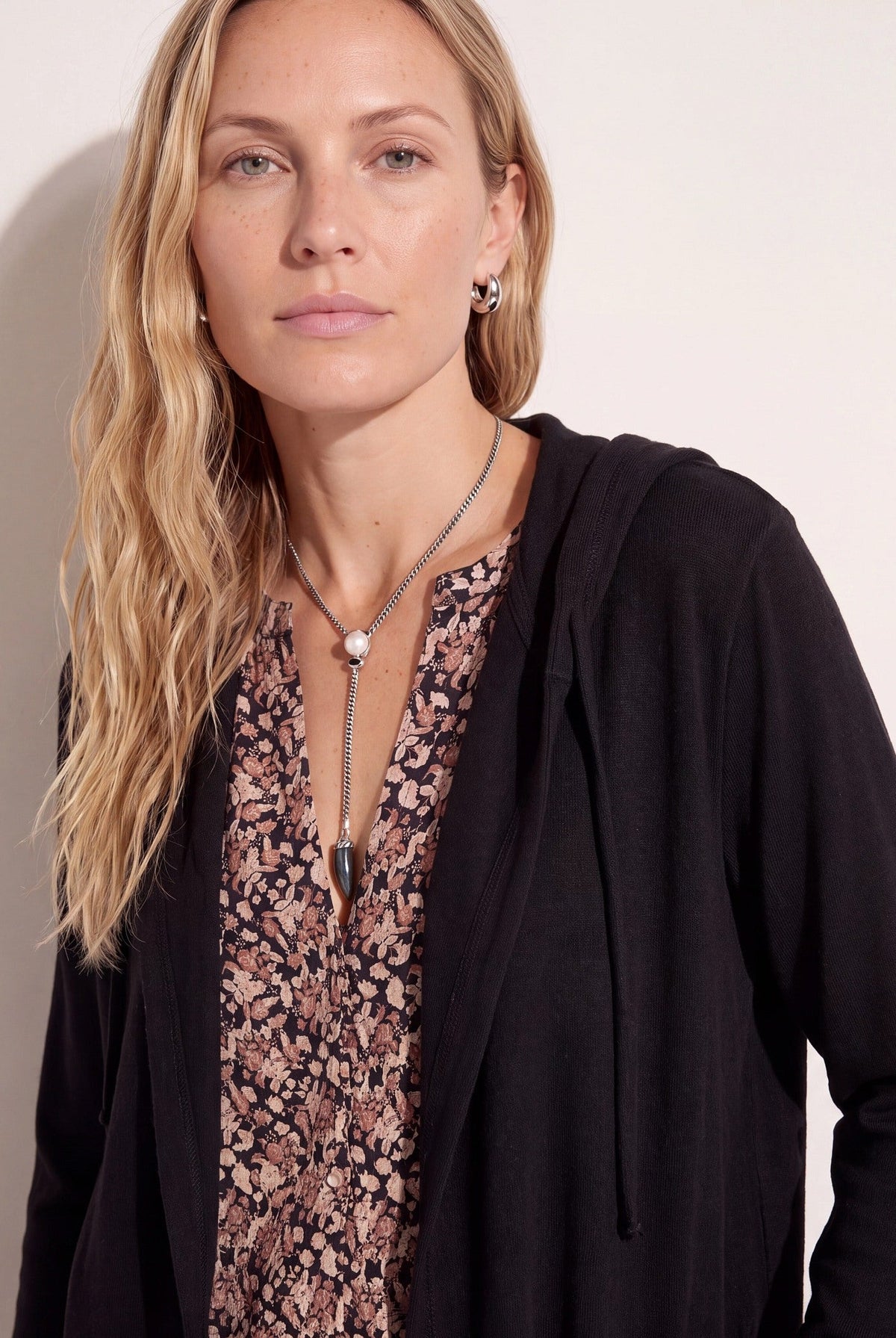Black $|& SEAS Laguna Hooded Cardigan - SOF Back