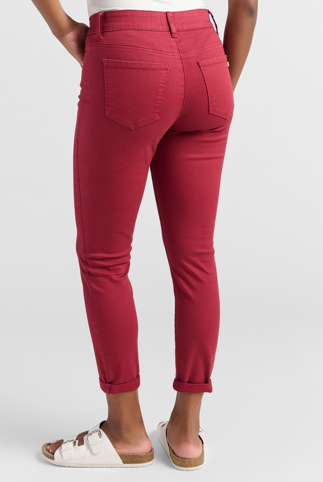 Rosewood $|& SEAS Cyndi Cuffed Ankle Skinny Jeans - SOF Back