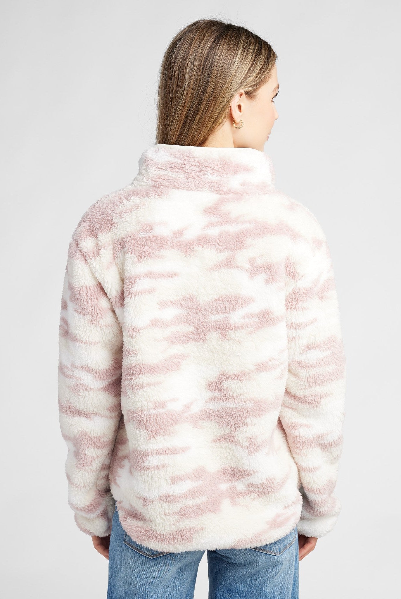 Ivory Mauve Camo $|& SEAS Printed Sherpa Quarter Zip - SOF Back