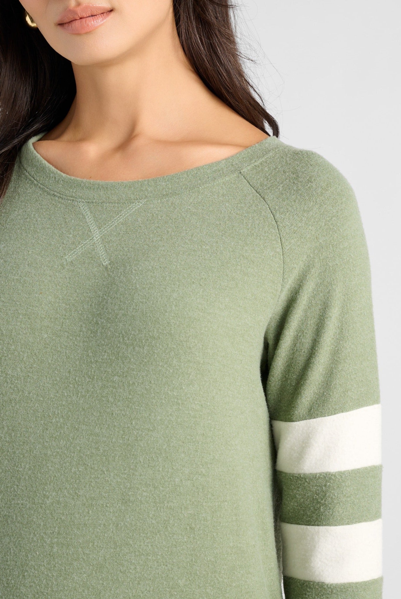 Heather Olive/Cream $|& SEAS Shoreline Varsity Cozy Top - SOF Detail