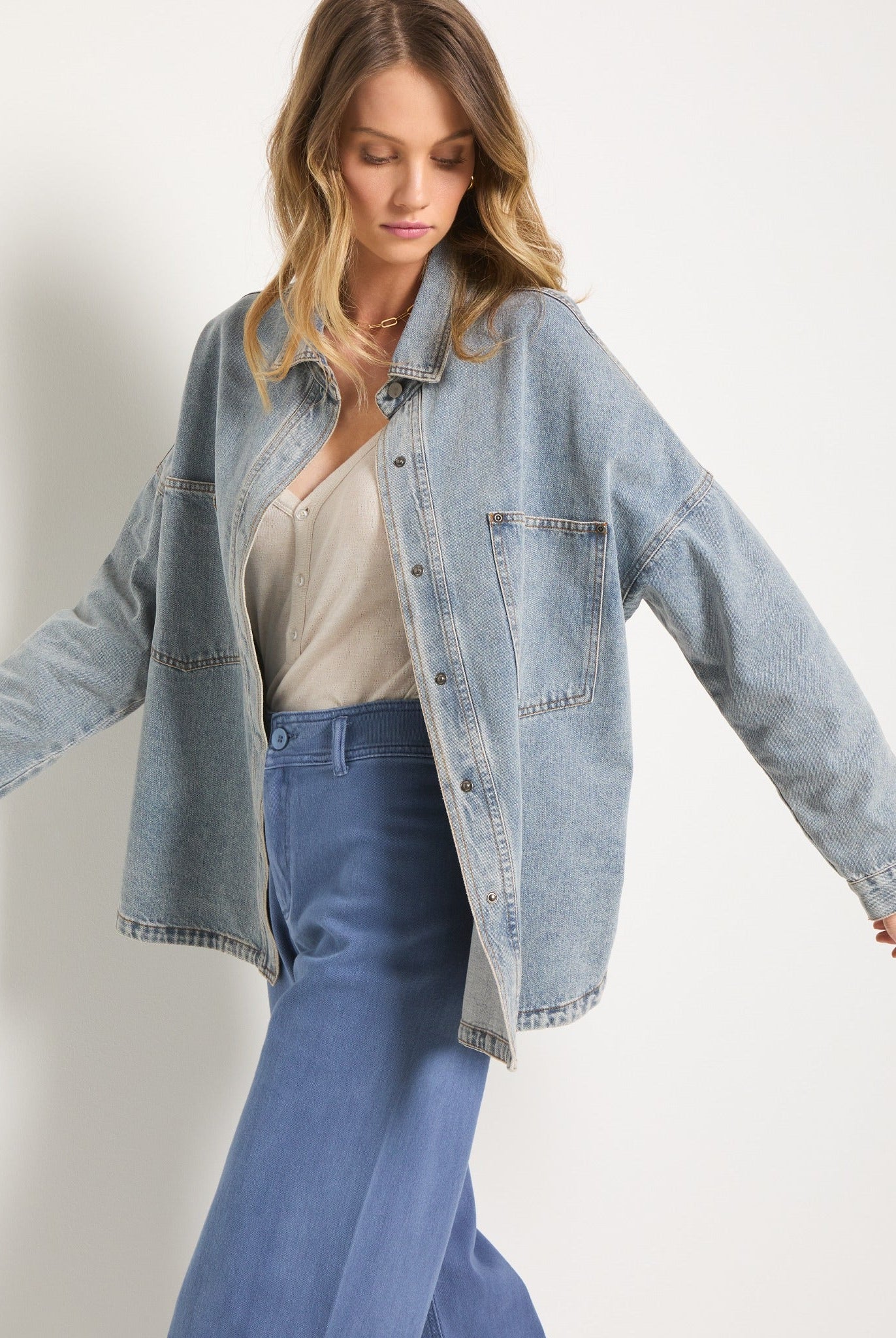 Lakeshore $|& SEAS Hightide Denim Shacket - SOF Full Front