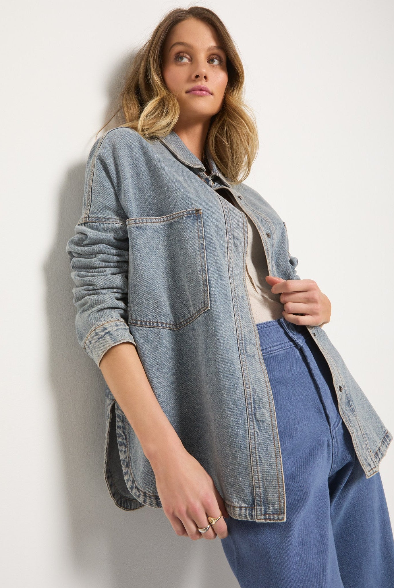 Lakeshore $|& SEAS Hightide Denim Shacket - SOF Front