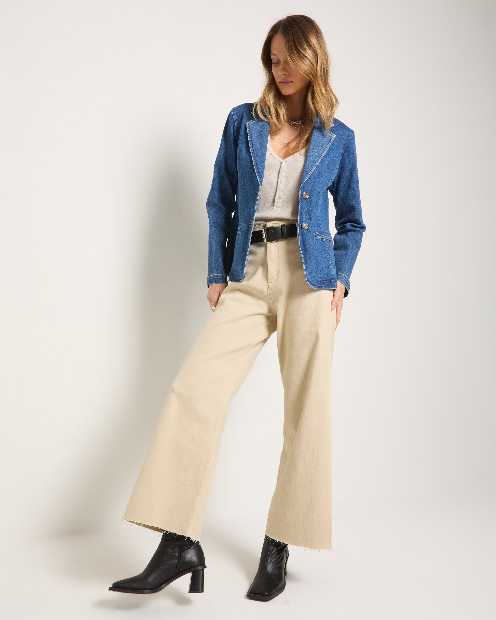 Medium Wash $|& SEAS Pacific Heights Blazer - UGC On Fig