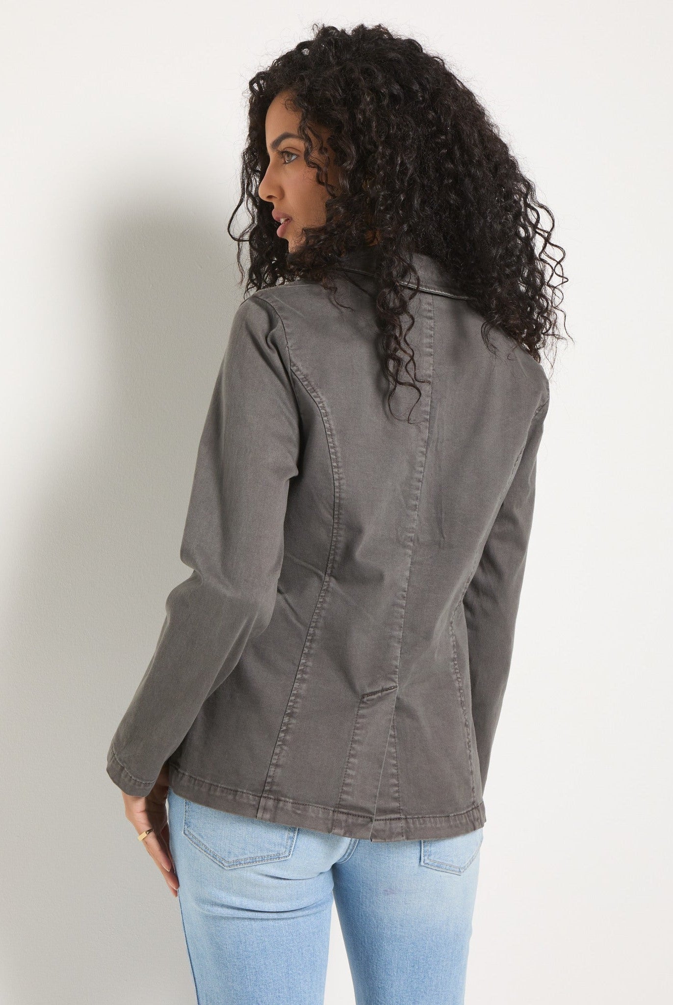 Charcoal $|& SEAS Pacific Heights Blazer - SOF Back