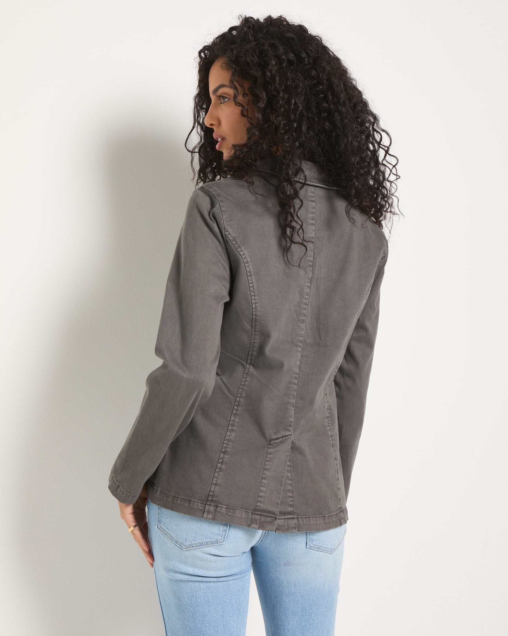Charcoal $|& SEAS Pacific Heights Blazer - SOF Back