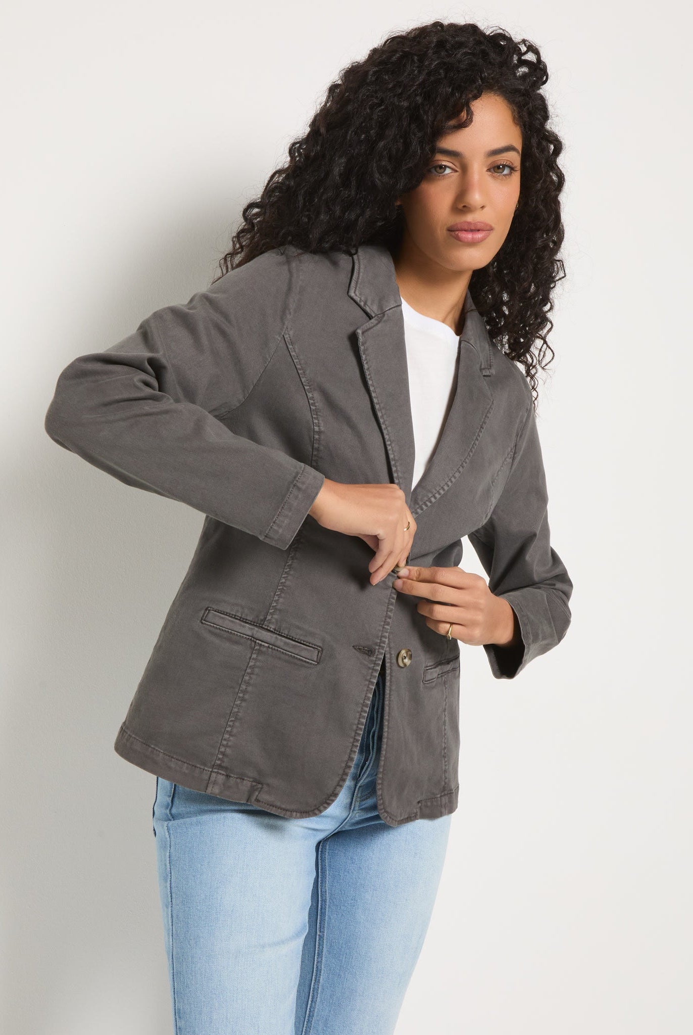 Charcoal $|& SEAS Pacific Heights Blazer - SOF Front