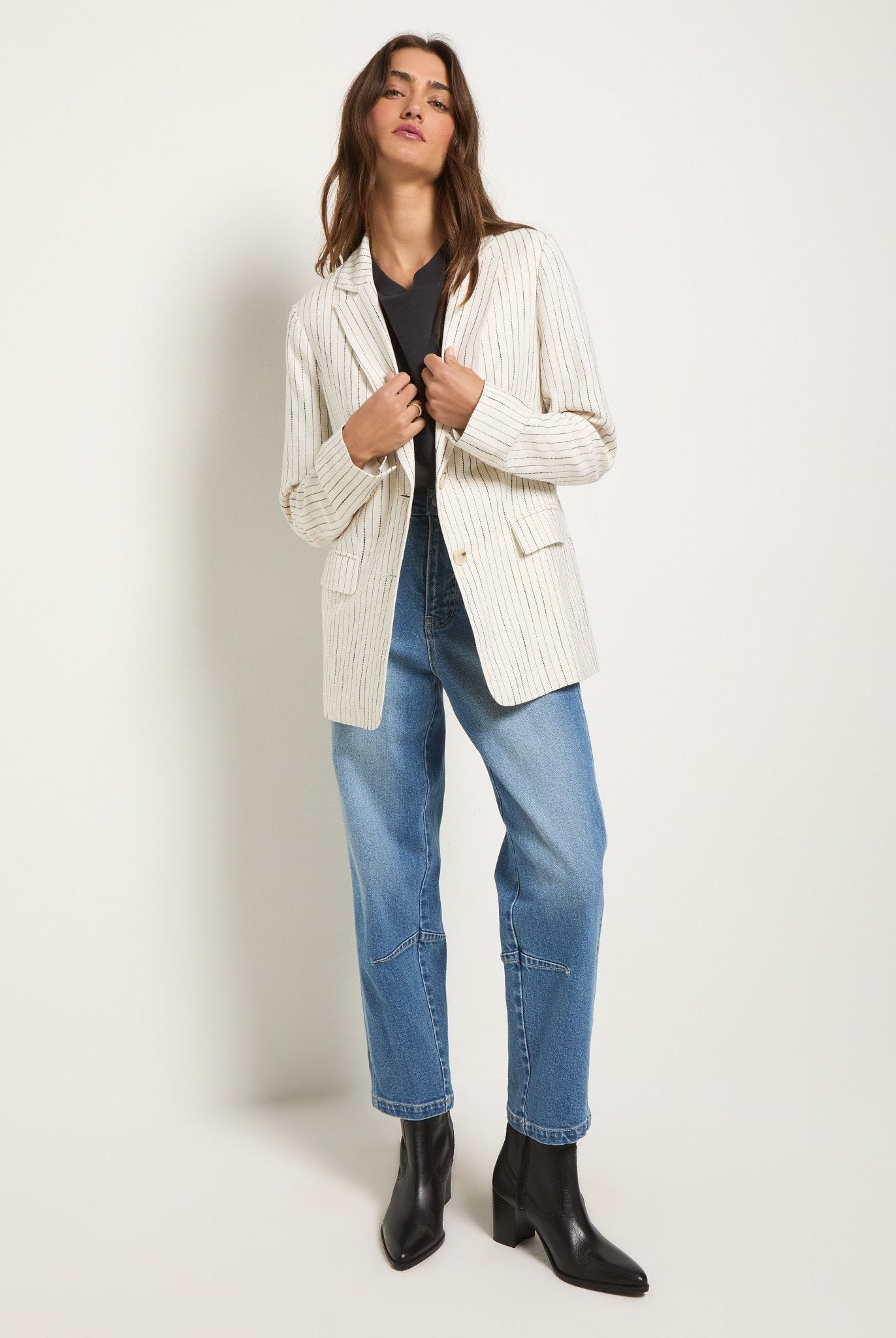 White Stripe $|& SEAS Marina Linen Blend Blazer - UGC On Fig