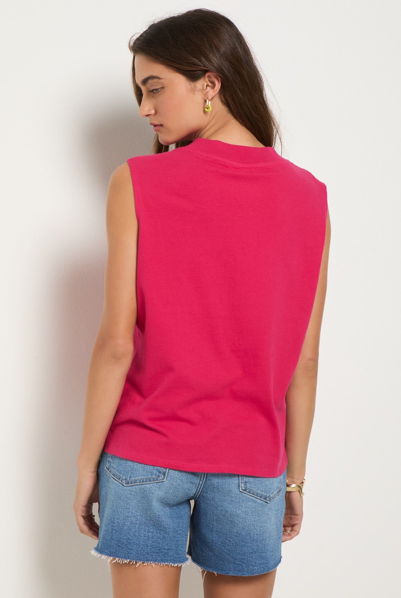 Magenta $|& SEAS Sol V-Neck Tank - SOF Back