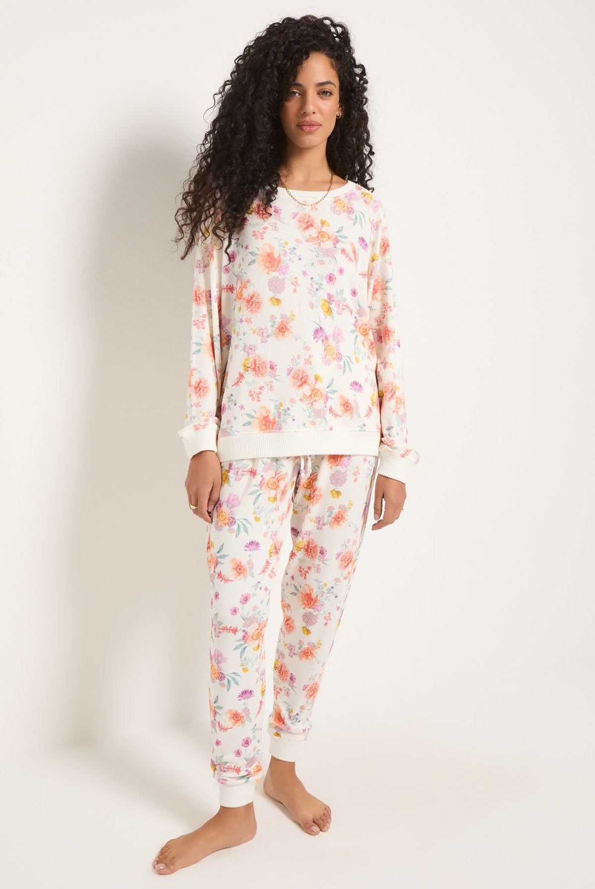 Cream Floral $|& SEAS Floral Hacci Crew - UGC On Fig