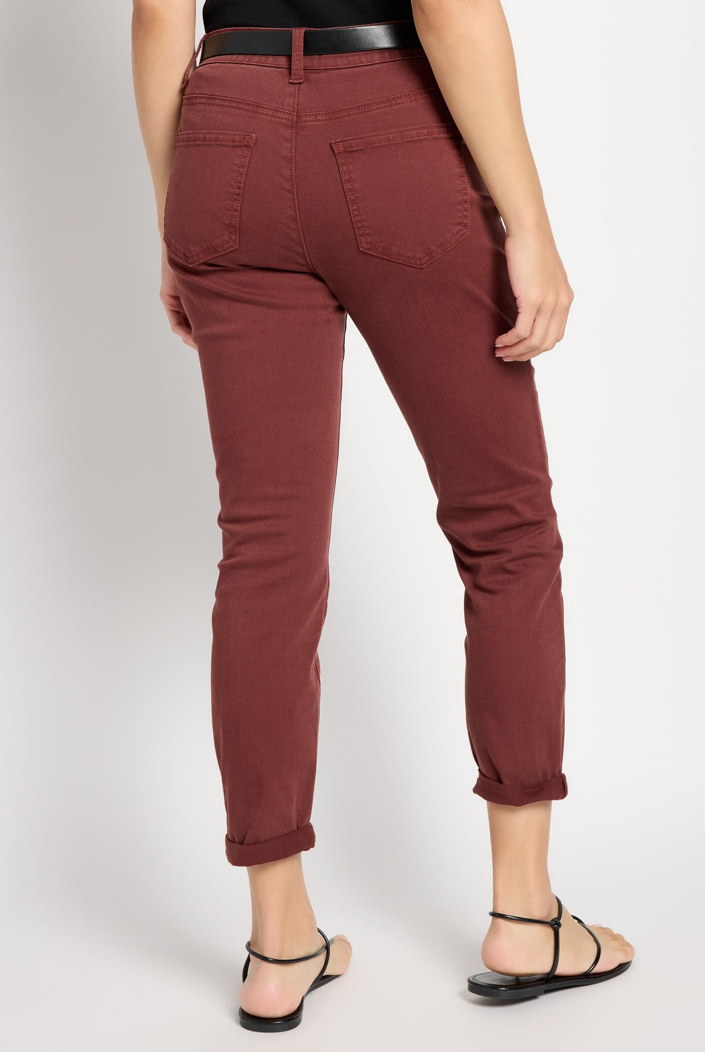 Mahogany $|& SEAS Cyndi Cuffed Ankle Skinny Jeans - SOF Back