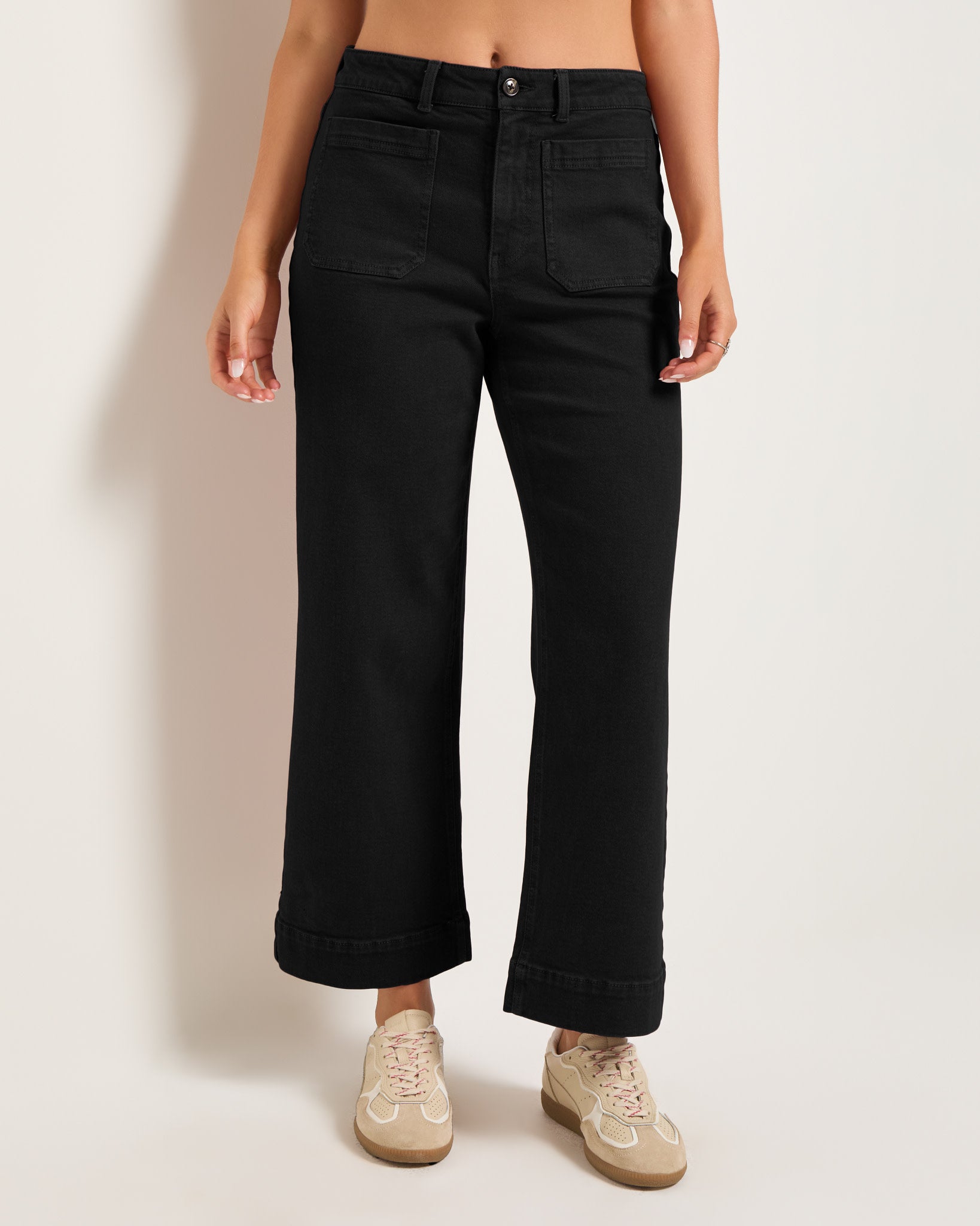 Black $|& SEAS Caroline Cropped Wide Leg Twill Pant - SOF Front