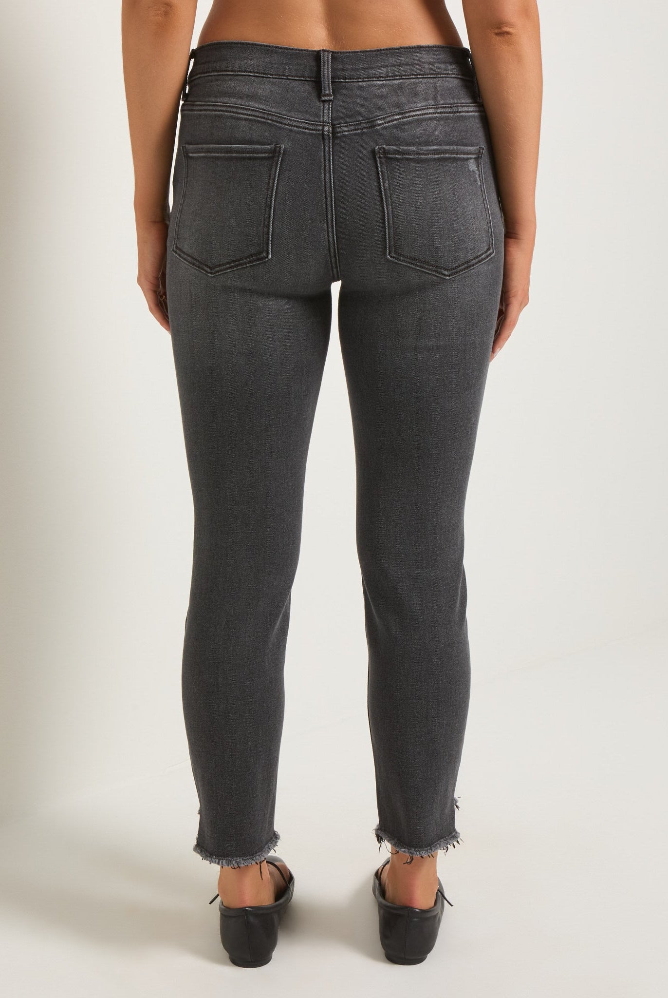 Grey Mist $|& SEAS Mariposa Frayed Step Hem Skinny Jean - SOF Back