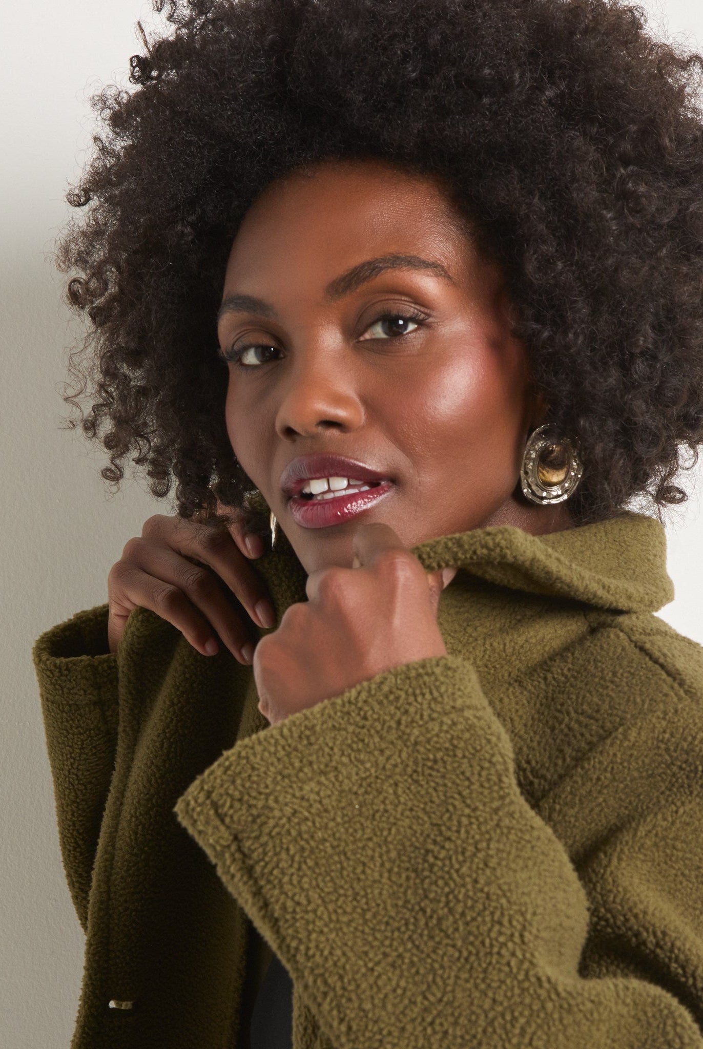 Olive Branch $|& SEAS Samantha Sherpa Coat - SOF Full Front