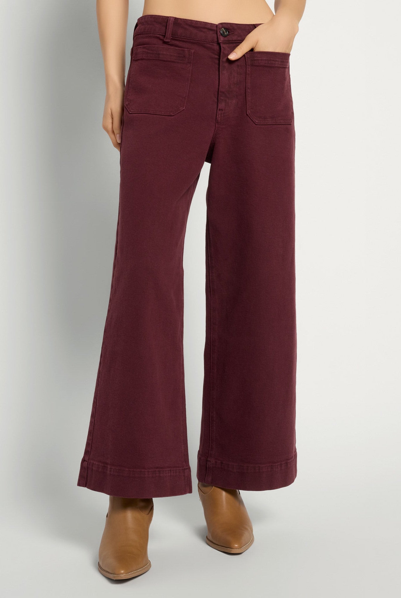 Black Cherry $|& SEAS Caroline Cropped Wide Leg Twill Pant - SOF Front