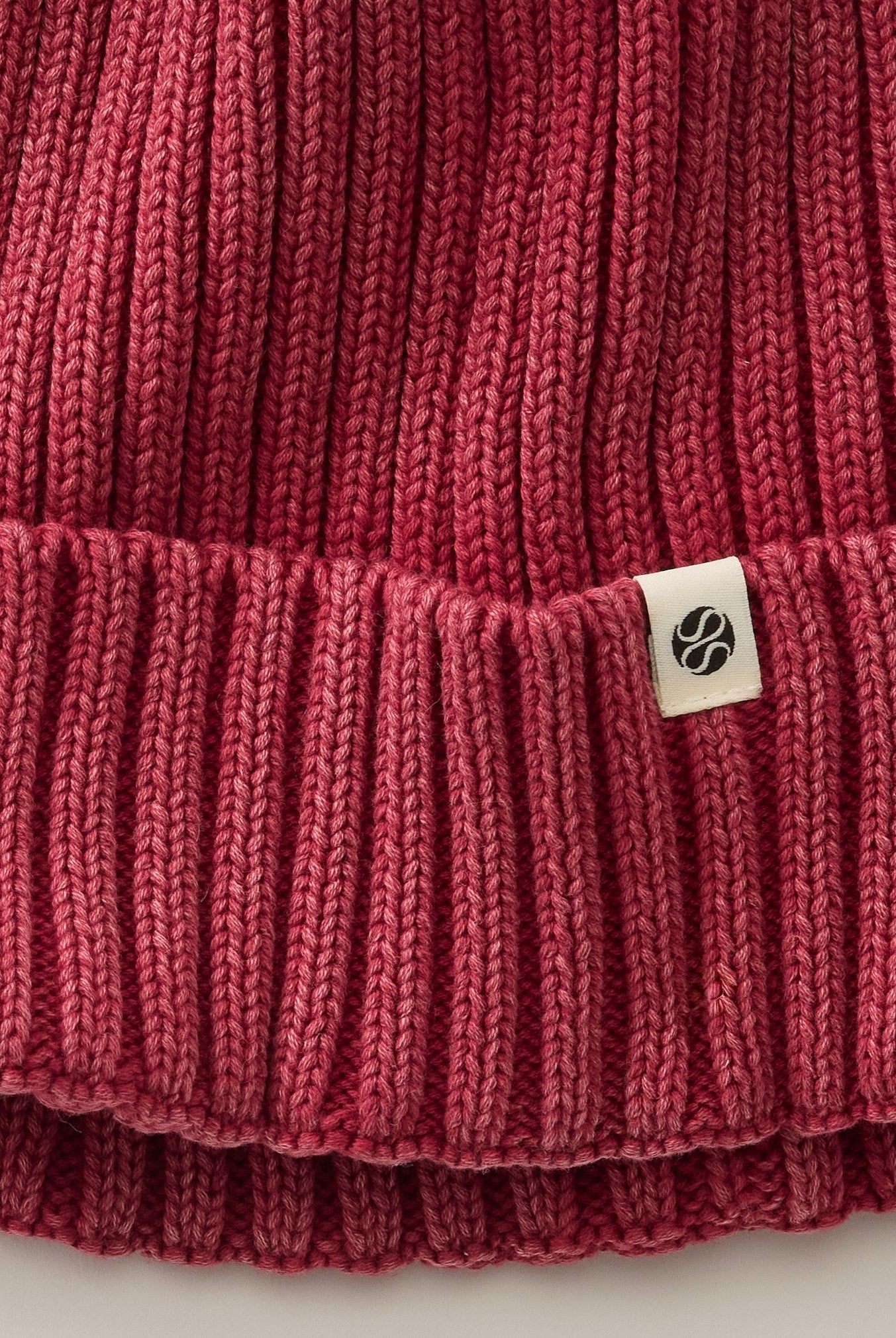 Washed Red $|& SEAS SEAS Acid Wash Beanie