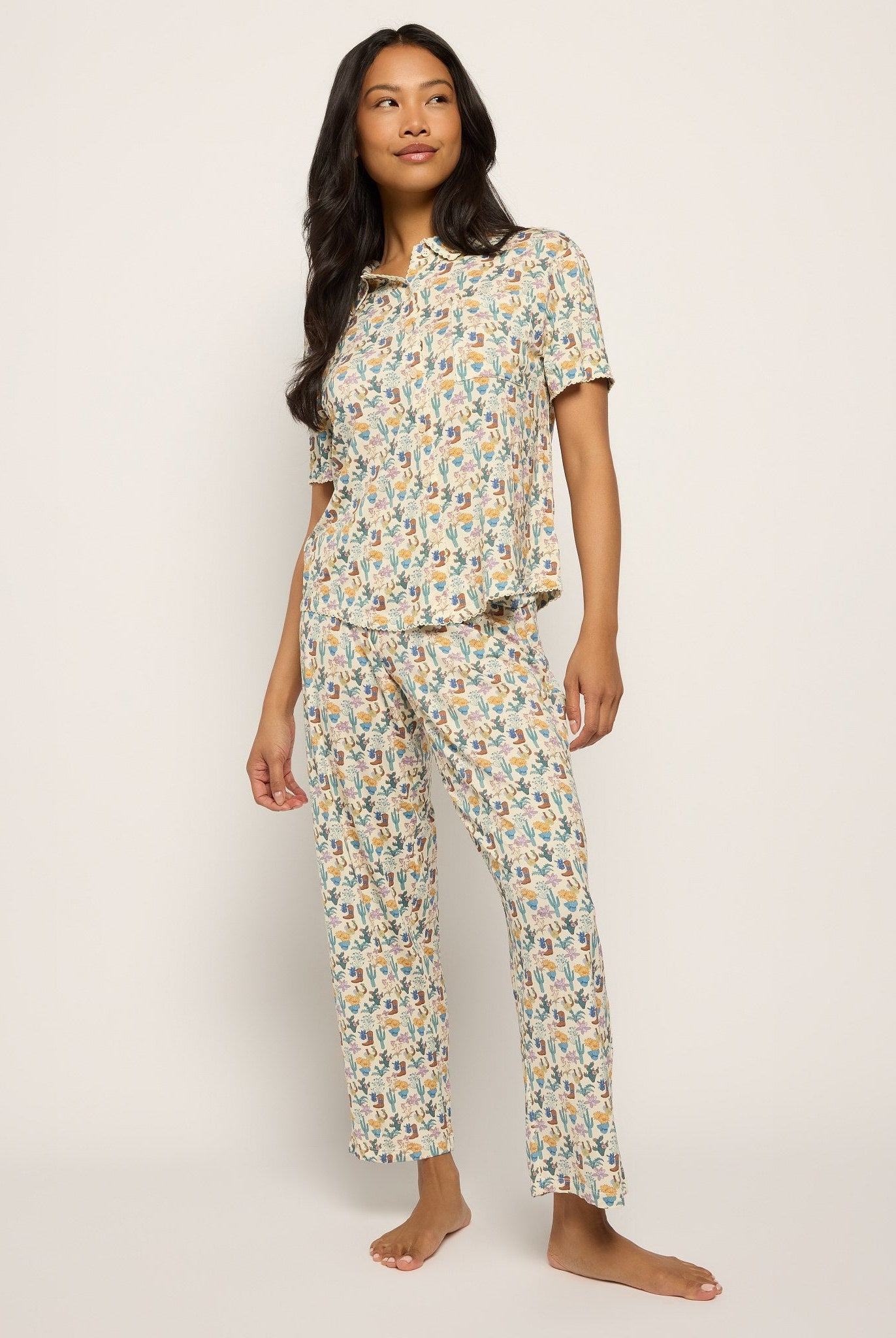 Cream $|& SEAS Hibernate Sleep Set - UGC On Fig