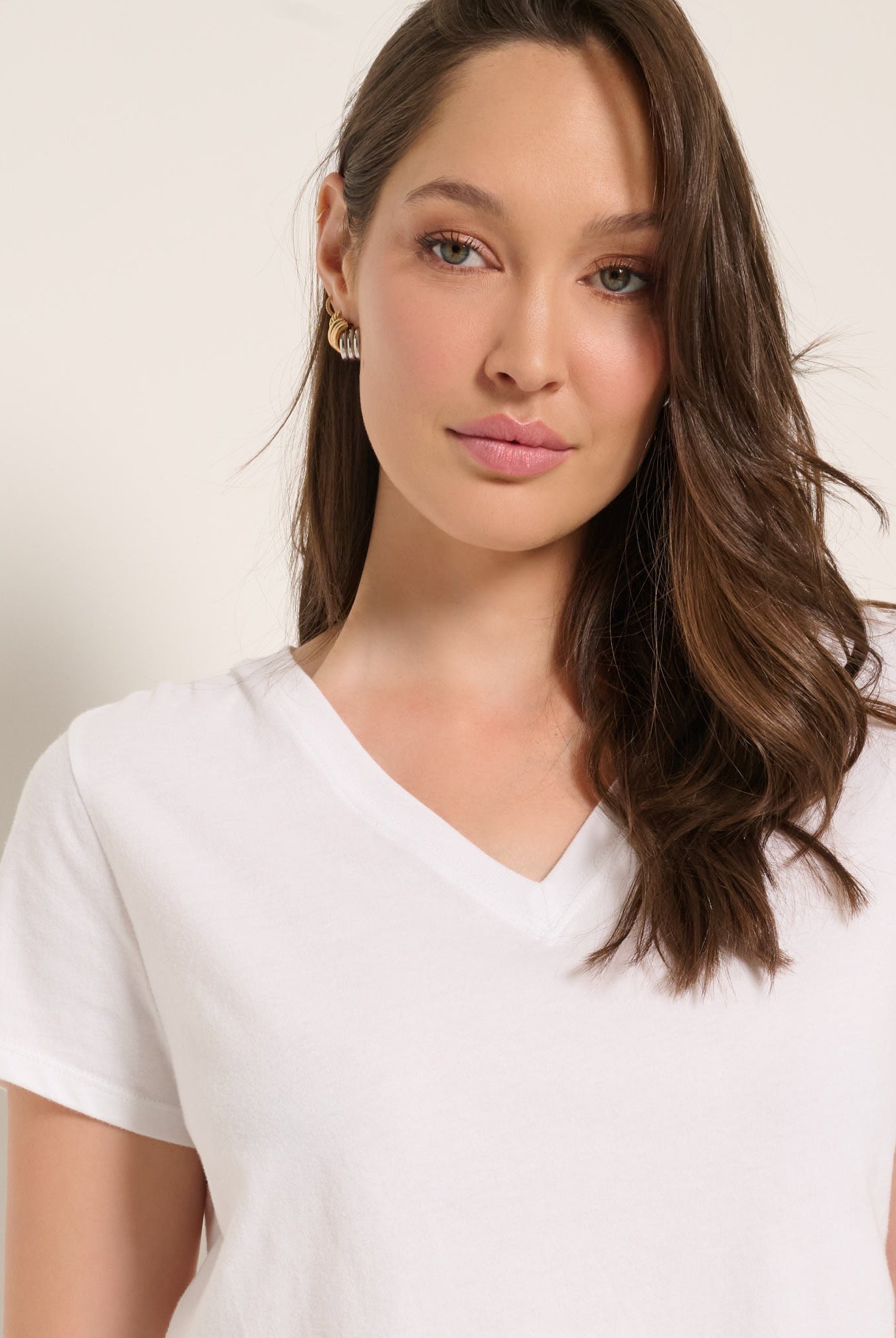 White $|& SEAS Waves V-Neck Tee - SOF Full Front