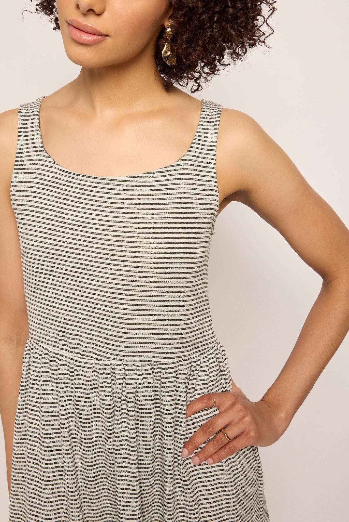 Ivory/Black $|& SEAS Surf Tiered Dress - SOF Full Front