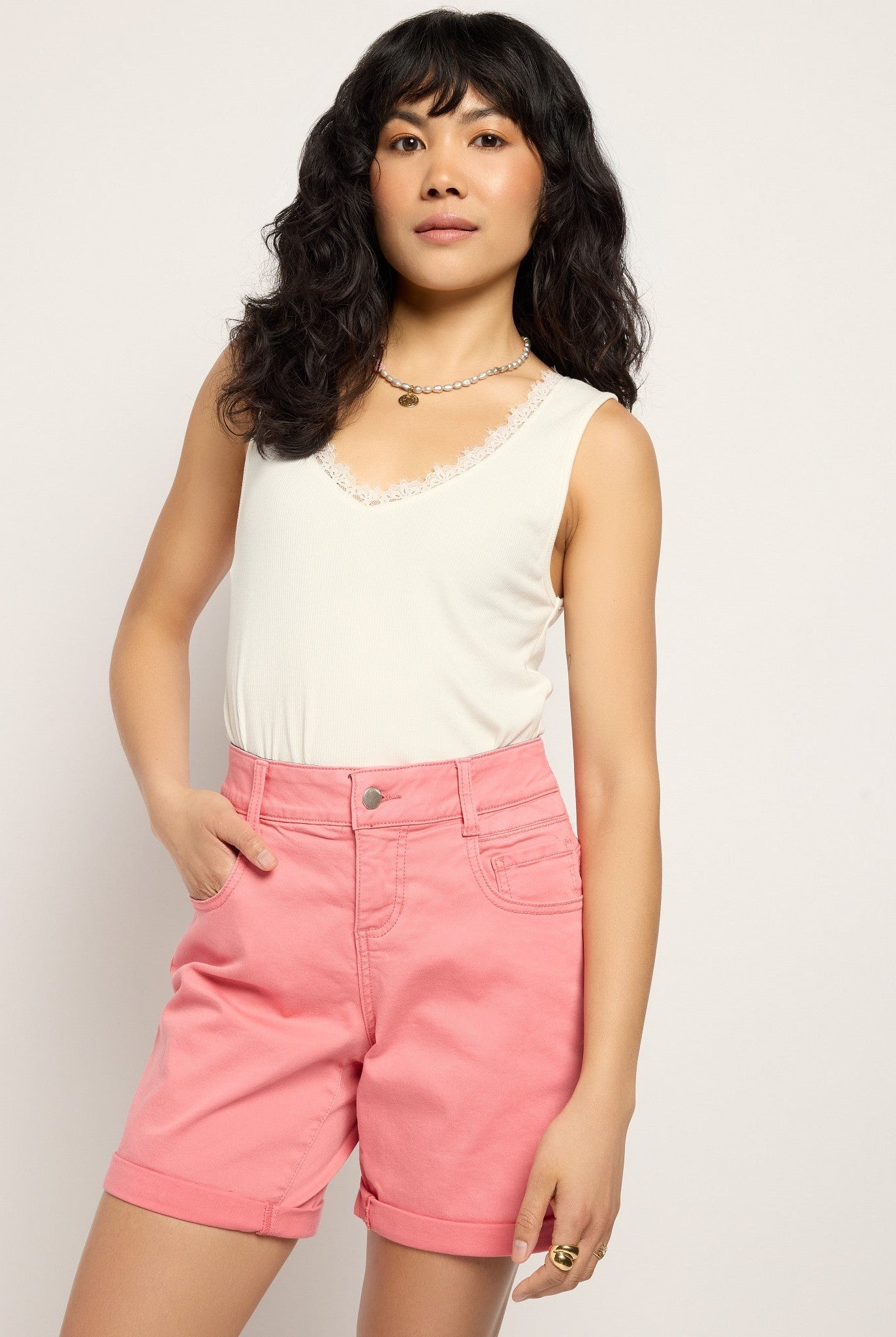 Peachy $|& SEAS Carrie Rolled Short - VOF Front