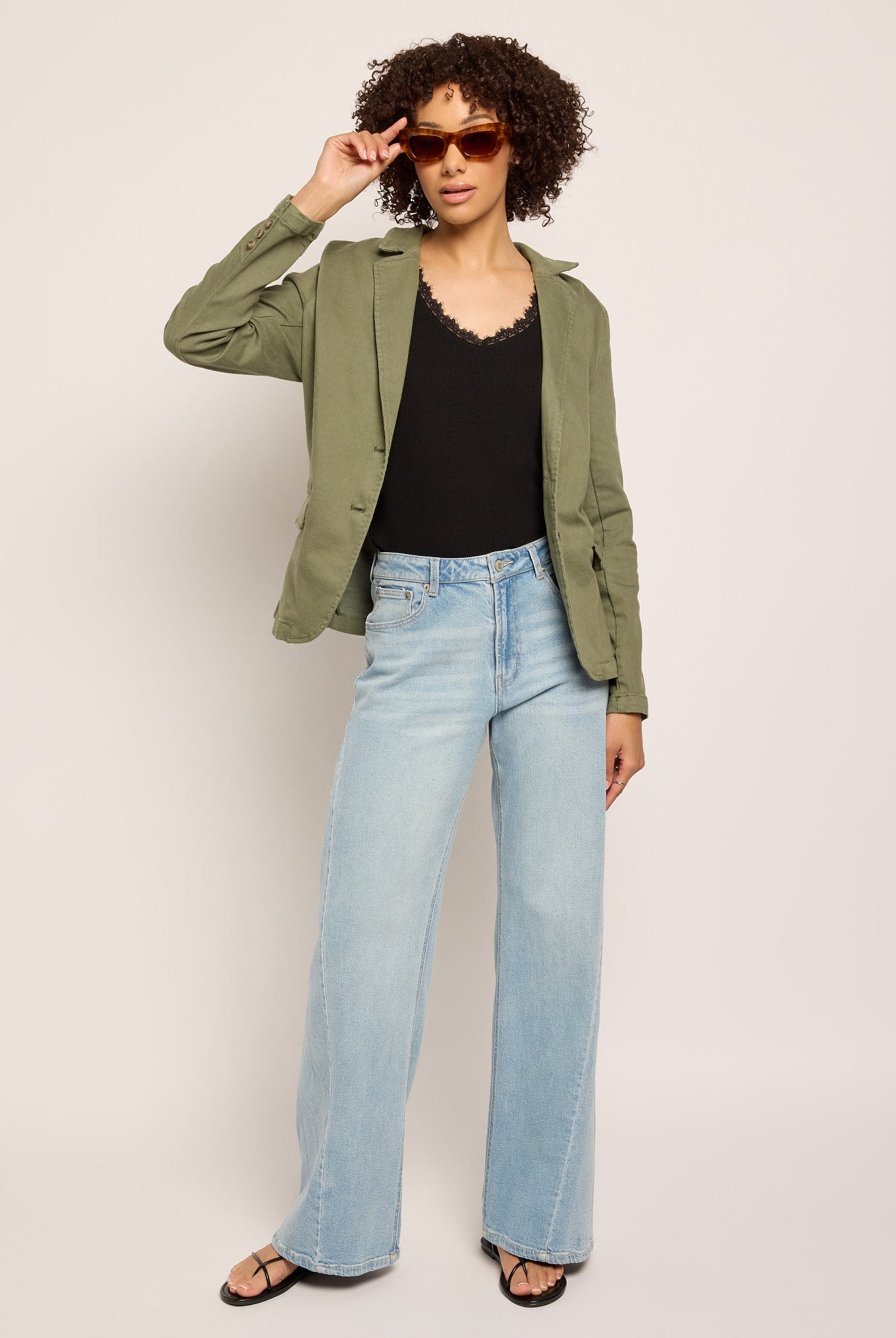 Moss $|& SEAS Naomi Blazer - UGC On Fig