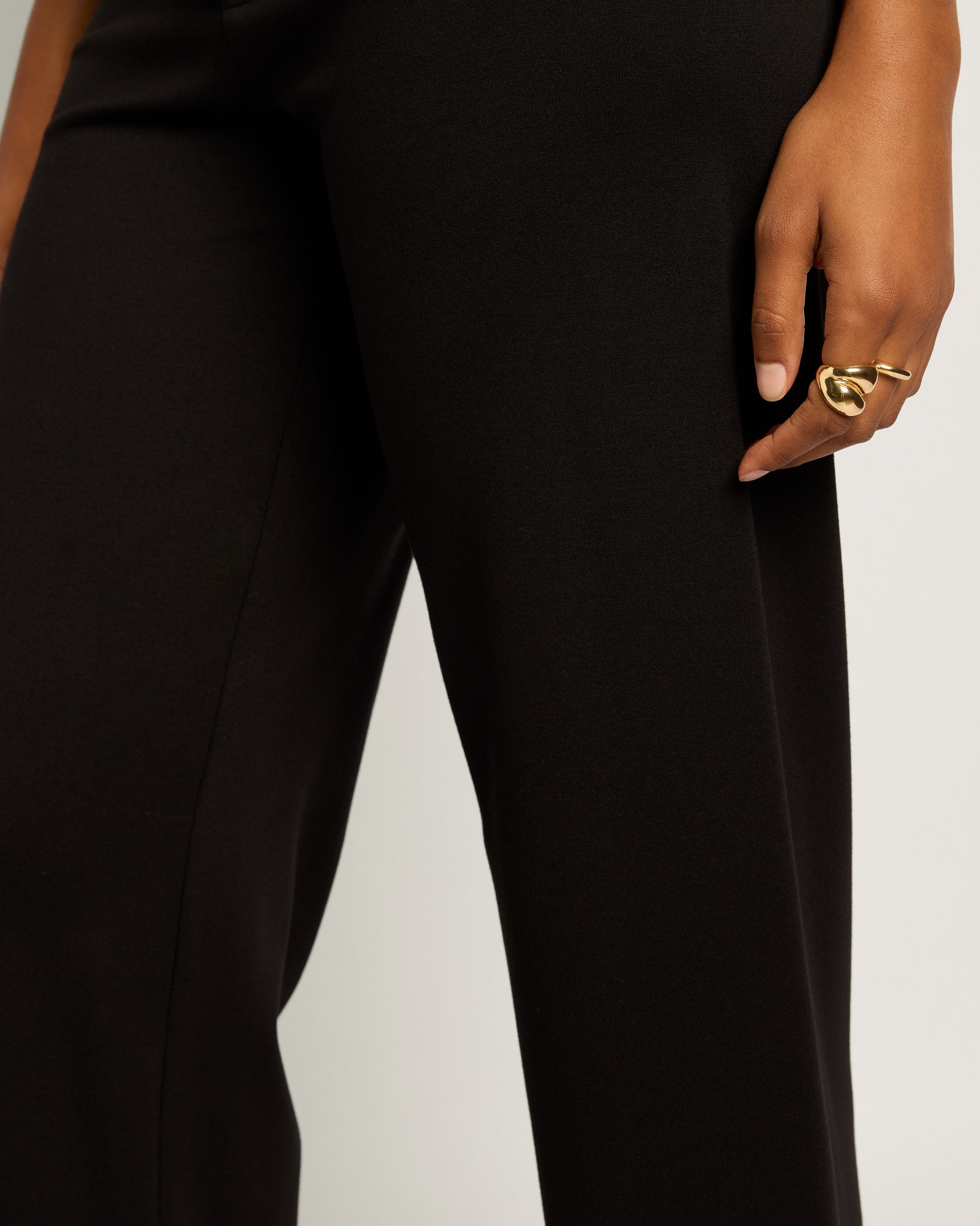 Black $|& SEAS Abigail High Rise Wide Leg Slit Pant - VOF Front