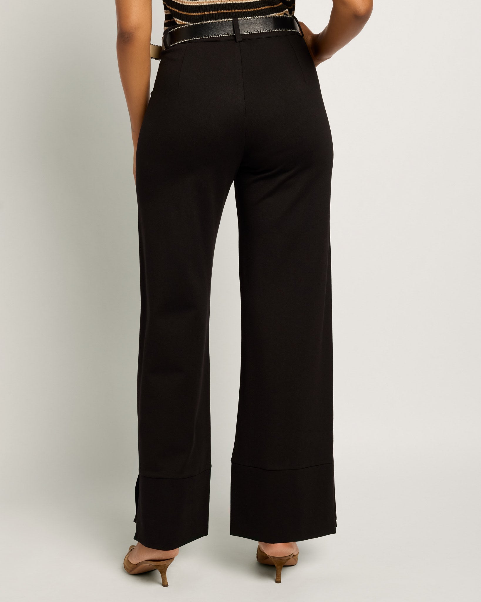 Black $|& SEAS Abigail High Rise Wide Leg Slit Pant - SOF Back
