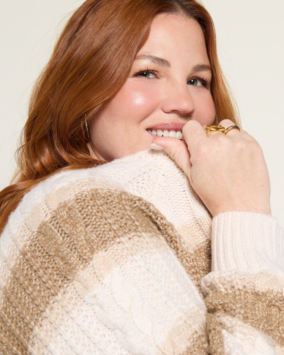 Almond/Wet Sand $|& SEAS Straya Cable Knit Sweater - SOF Full Front
