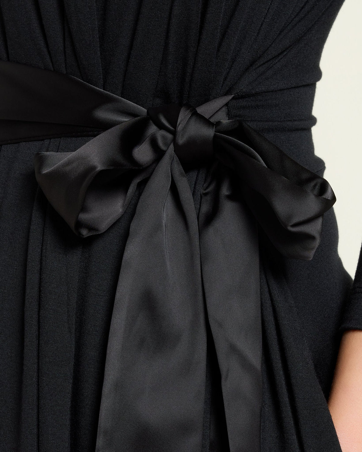 Black $|& SEAS Mightnight Robe - SOF Full Front