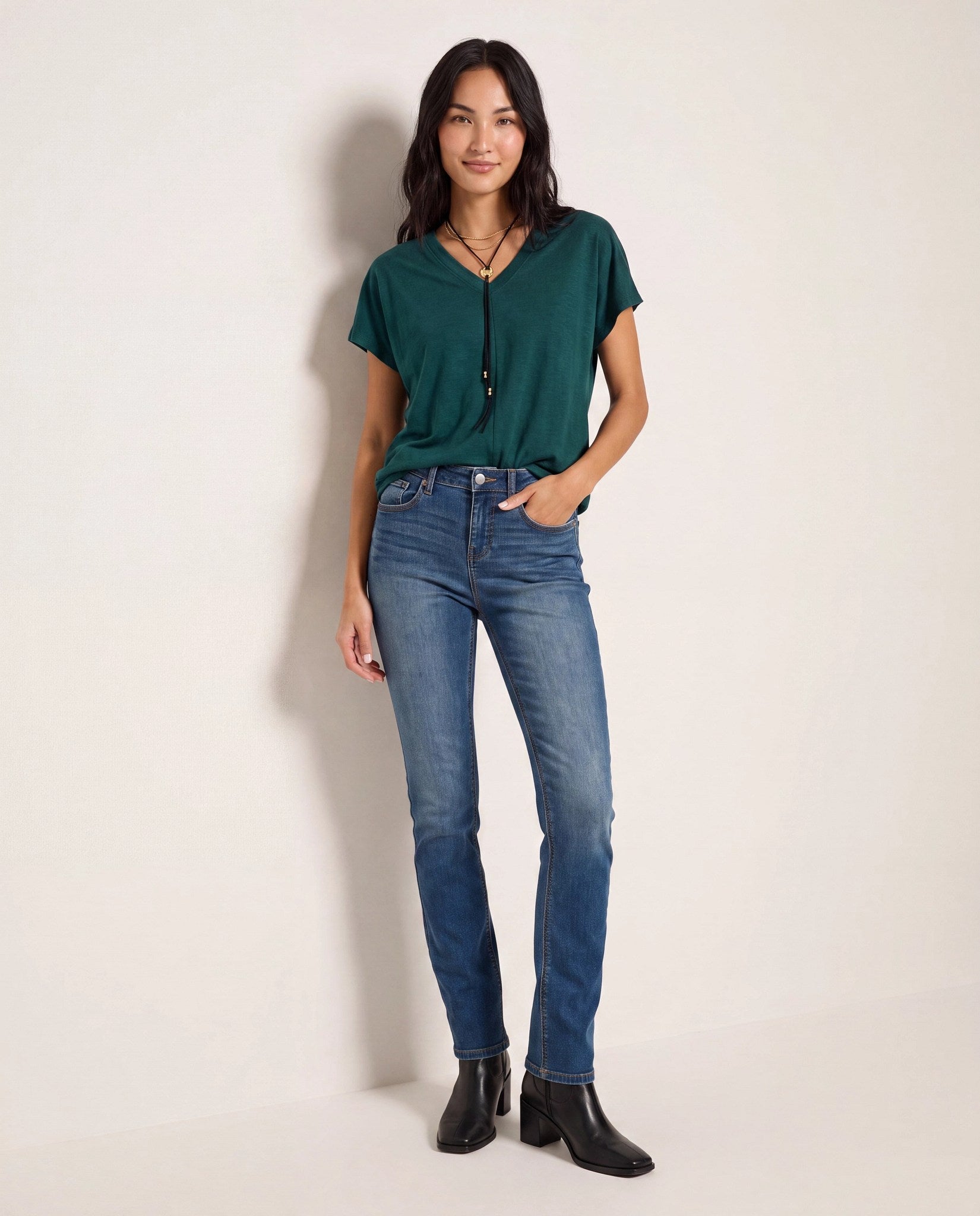 Dark Wash $|& SEAS Mariah Bootcut Jeans - SOF Back