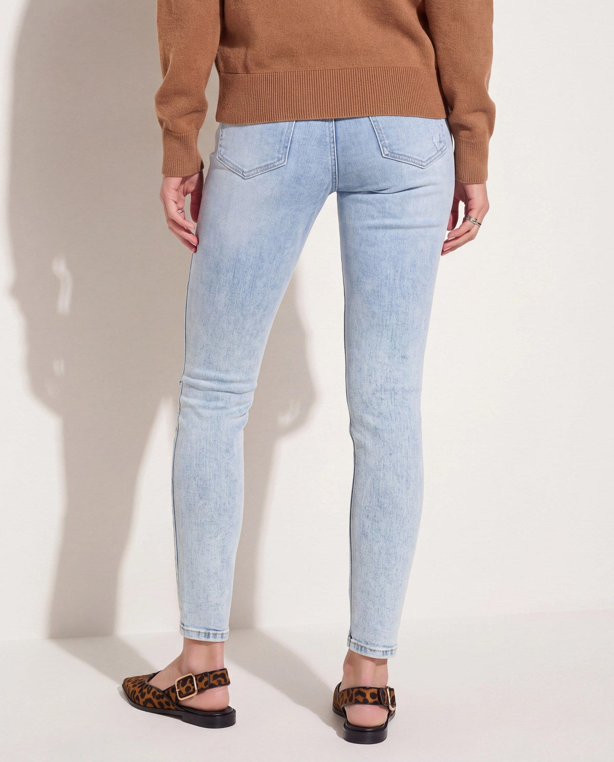 Light Wash $|& Herizon Jayne High Rise Distressed Skinny Jeans - SOF Side
