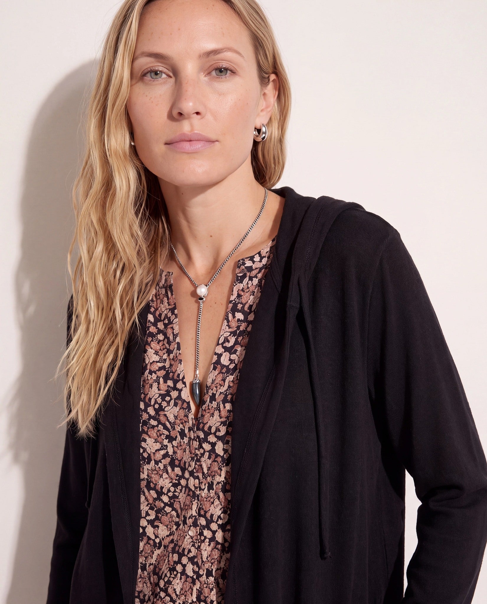 Black $|& SEAS Laguna Hooded Cardigan - SOF Back