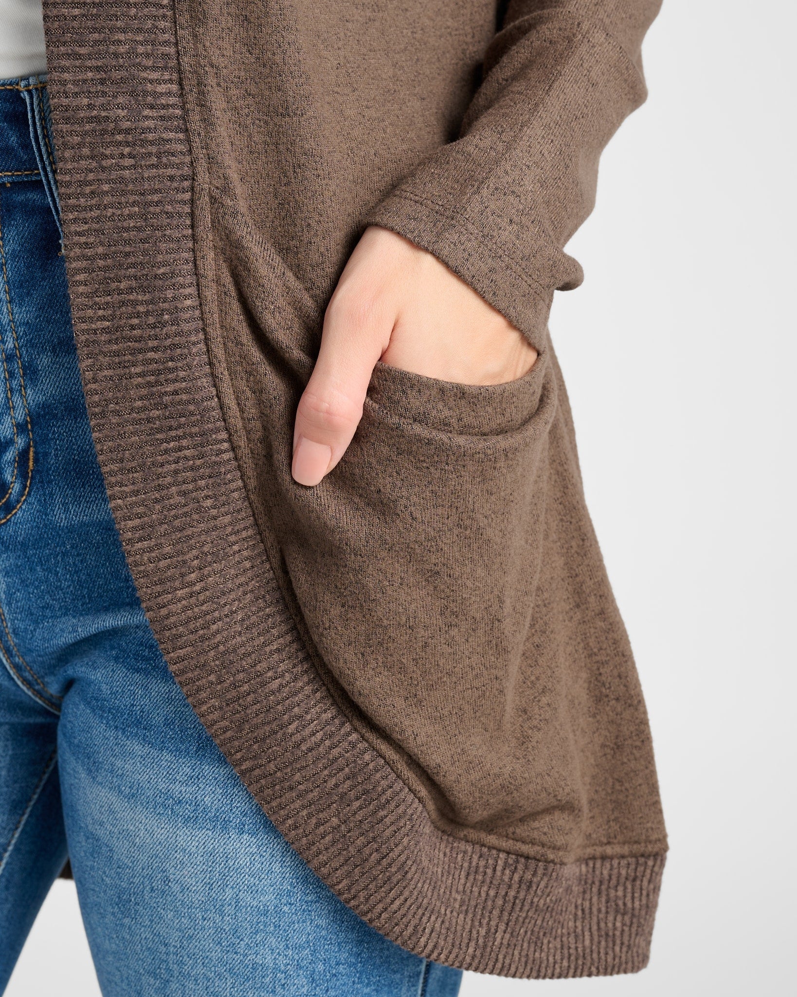 Heather Dark Chocolate $|& SEAS Cocoon Cardigan - SOF Detail