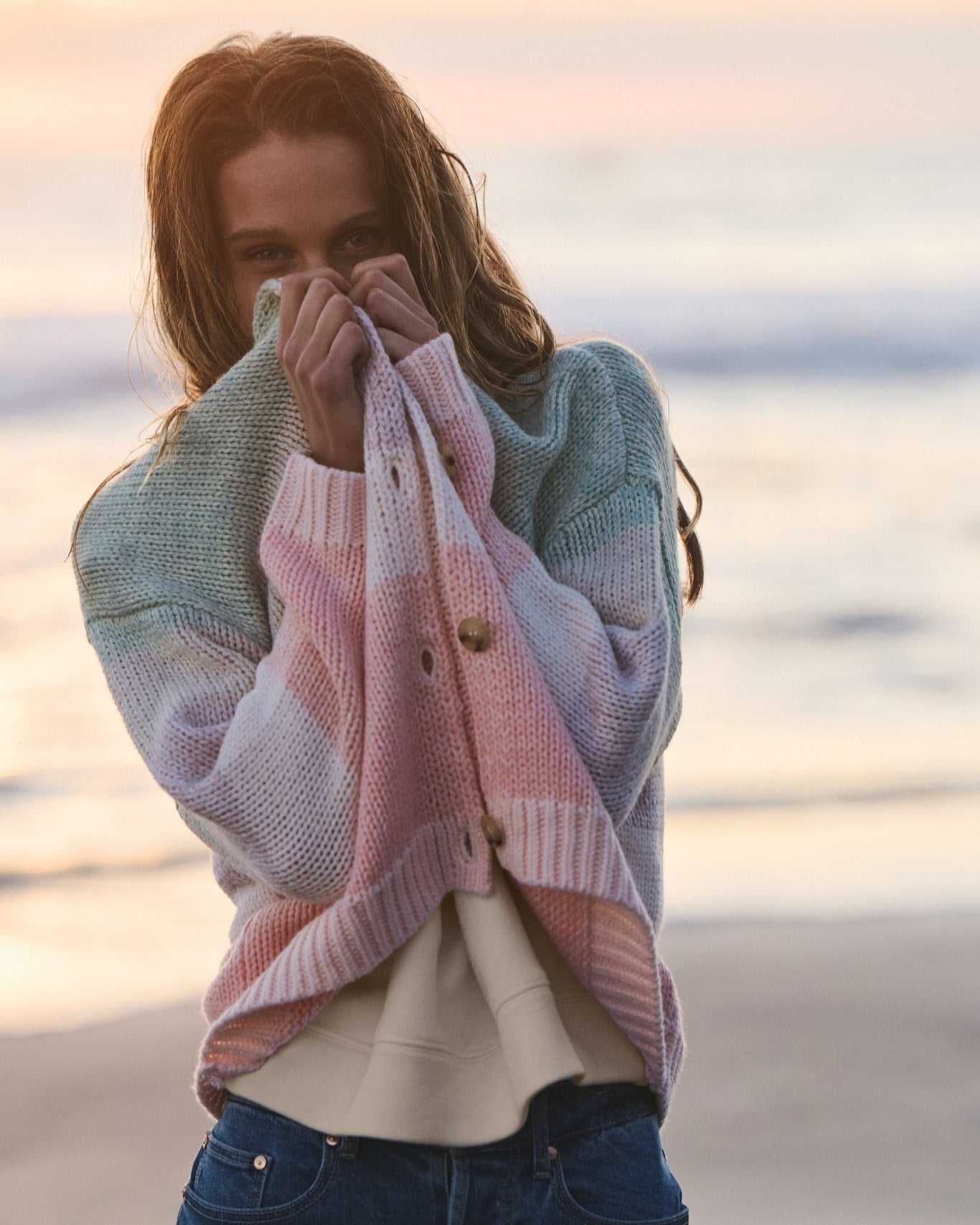 Beachy Blush Ombre $|& SEAS Sailfin Ombre Cardigan - SOF Side