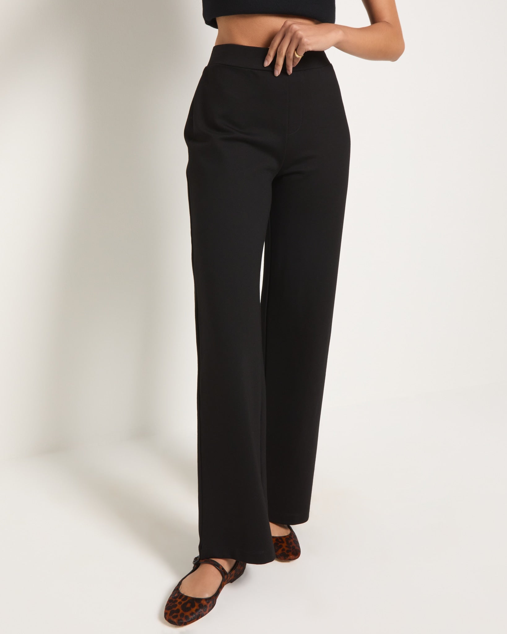 Black $|& SEAS Sanddune Ponte Pant - VOF Side