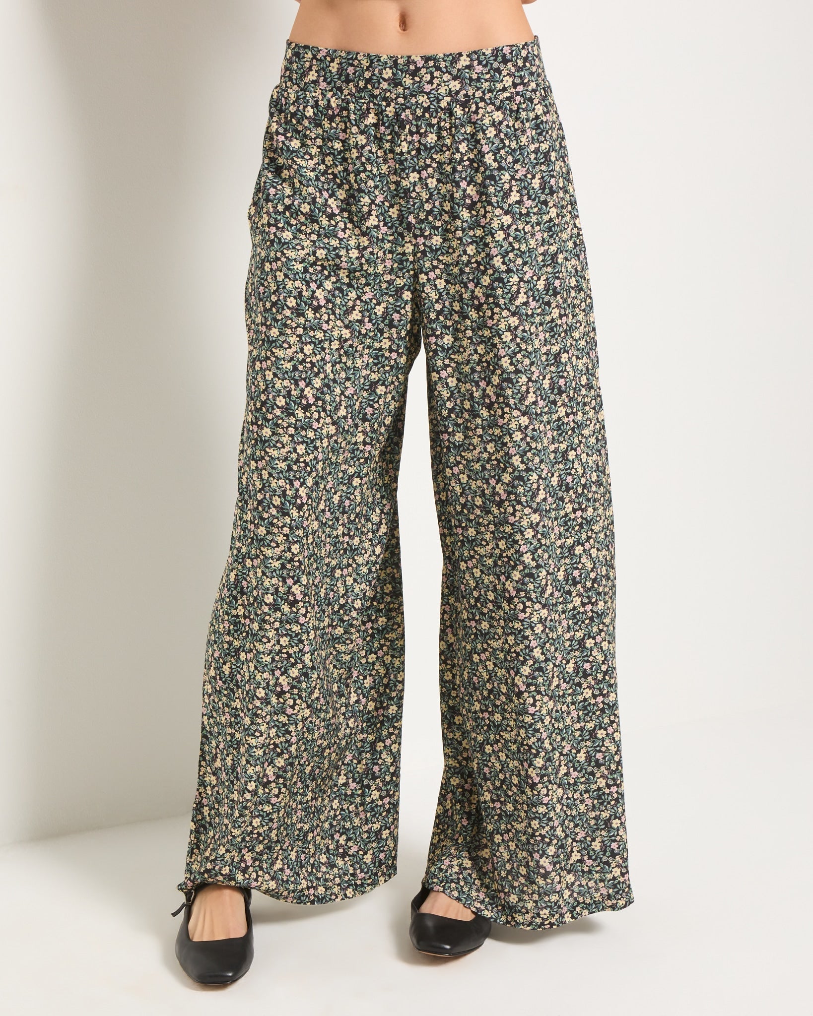 Black Floral $|& SEAS Serene Pant - SOF Front