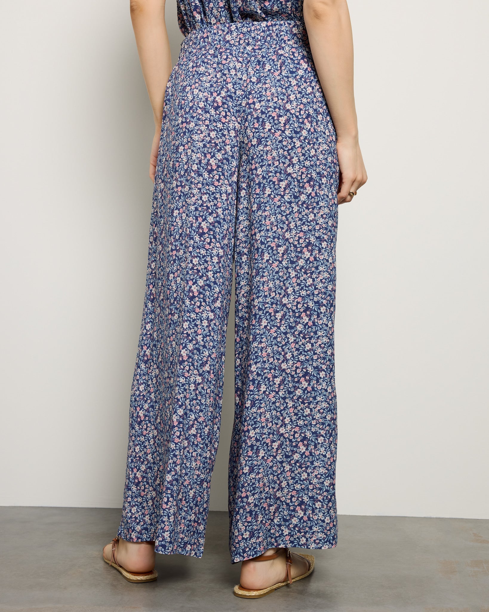 Sapphire Floral $|& SEAS Serene Pant - SOF Back