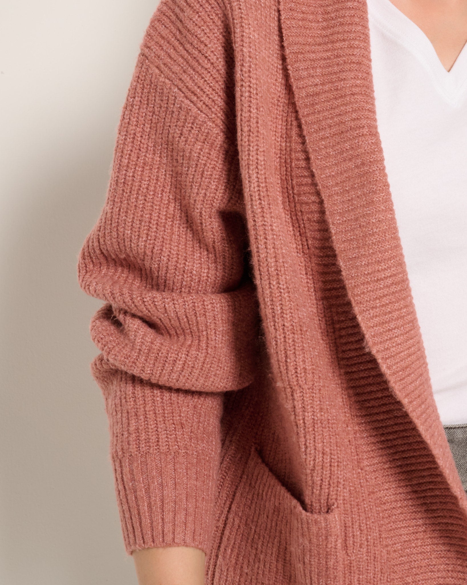 Heather Cedar $|& SEAS Emerald Cardigan - VOF Front