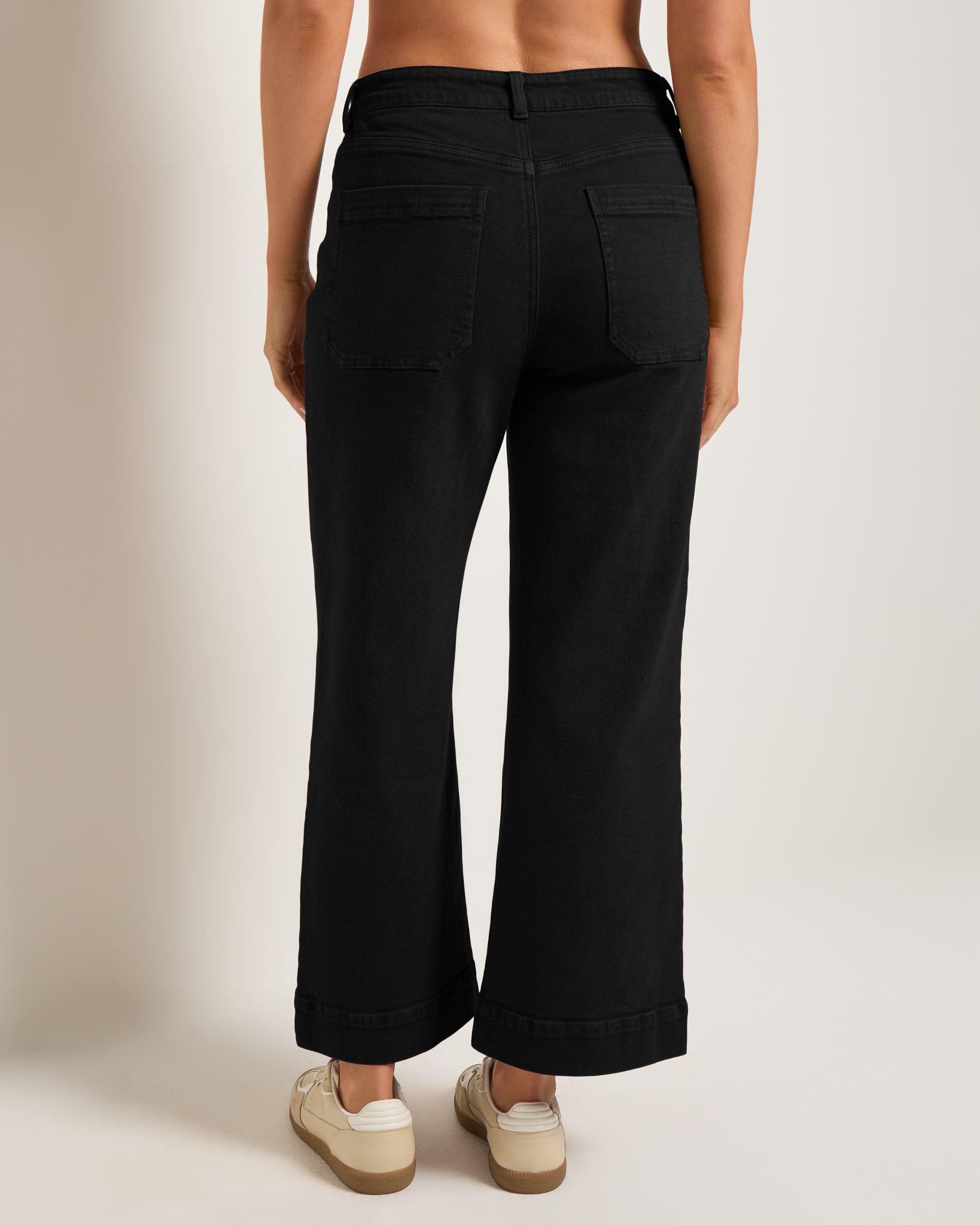 Black $|& SEAS Caroline Cropped Wide Leg Twill Pant - SOF Back