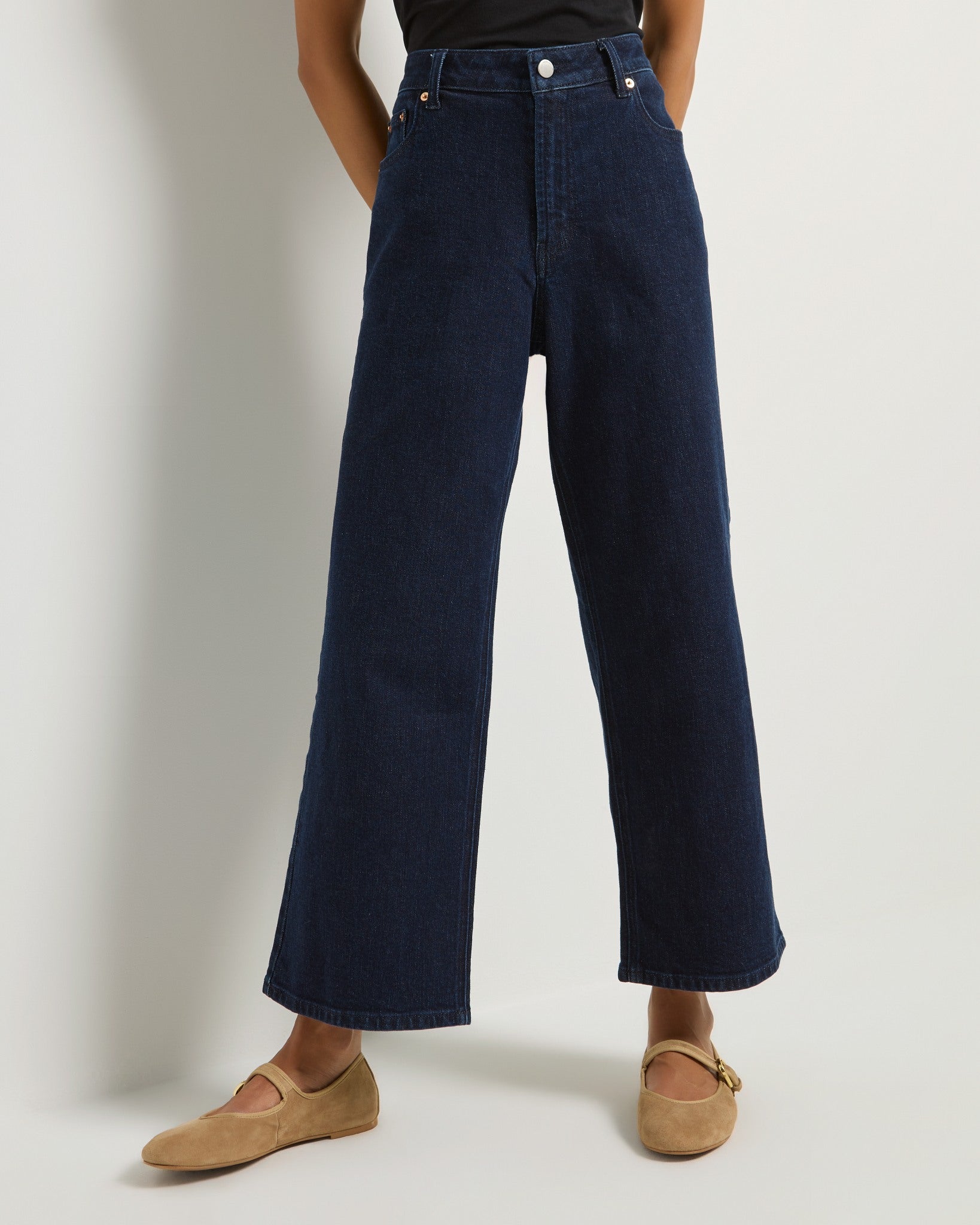 Low Tide $|& SEAS Roam Wide Leg Cropped Jean - SOF Front