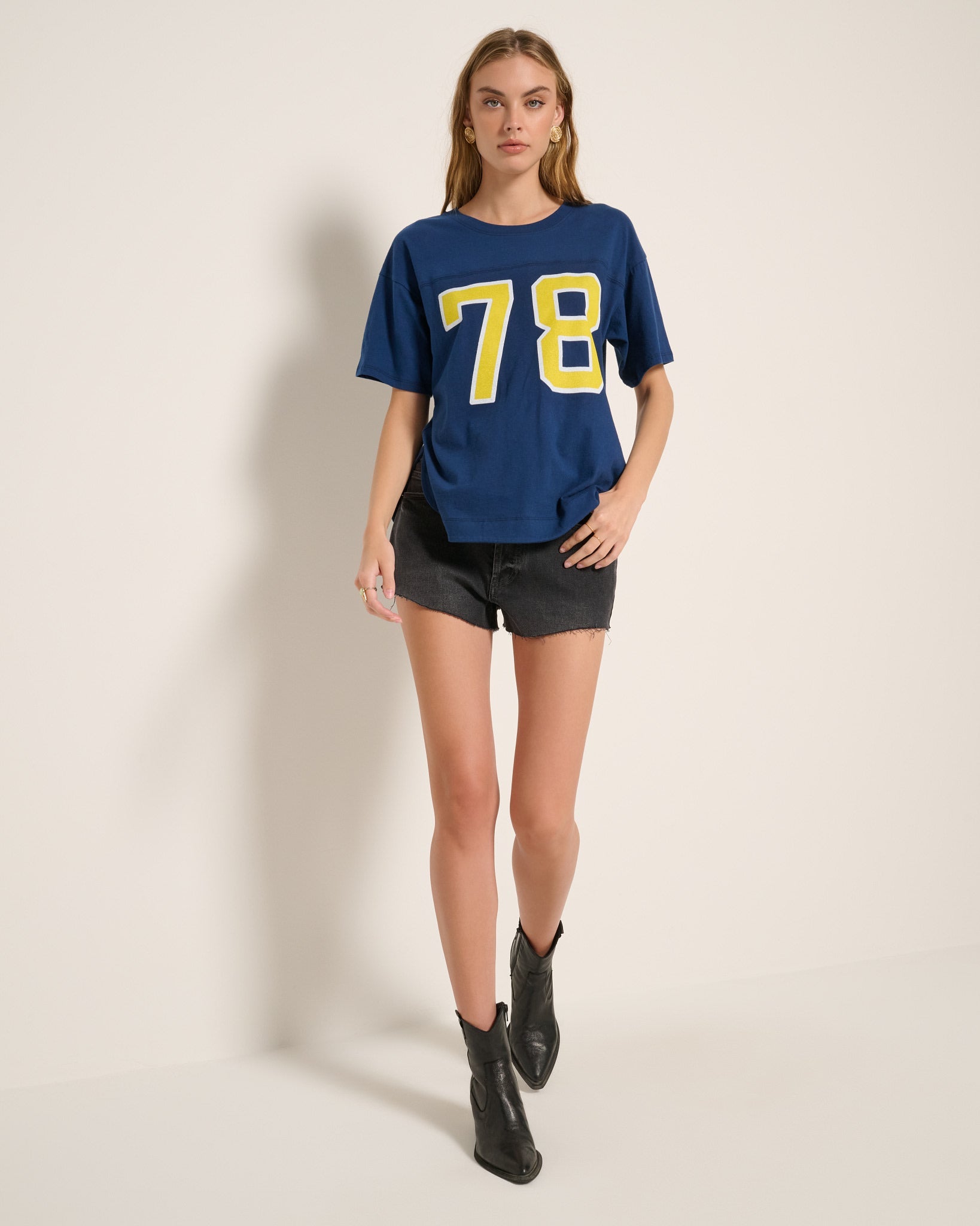 Sapphire $|& SEAS Springs Graphic Tee - UGC On Fig