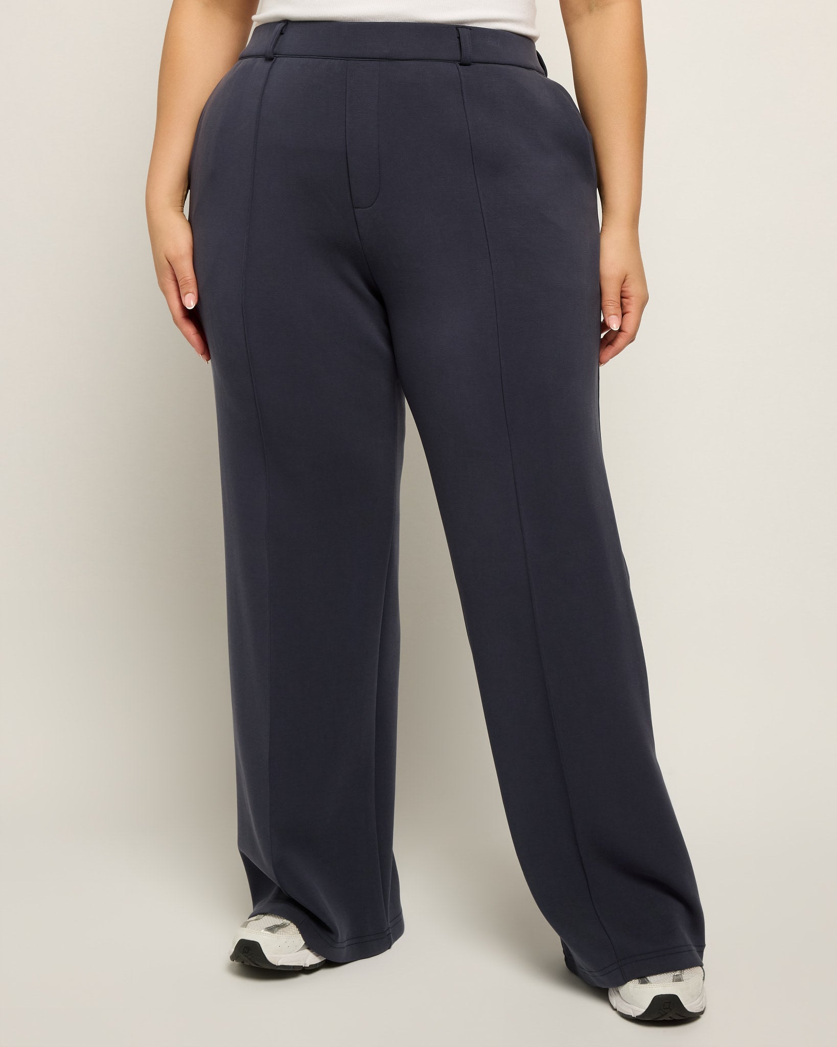 Mariner Midnight $|& SEAS Abyssal Pant - SOF Front