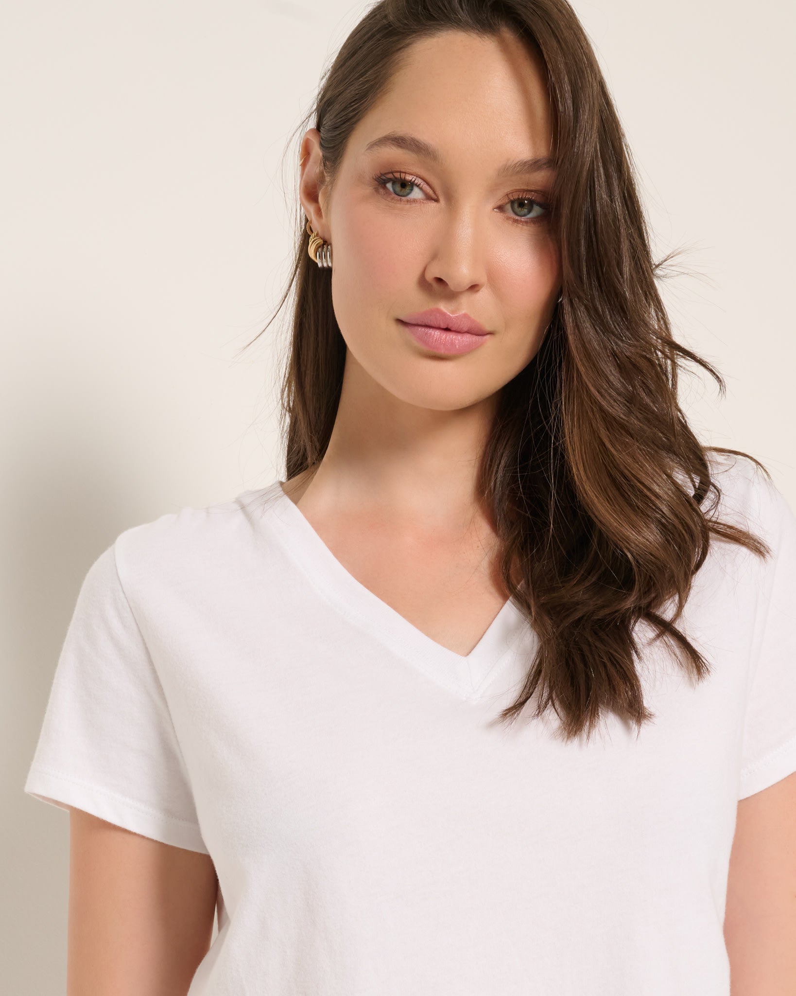 White $|& SEAS Waves V-Neck Tee - SOF Full Front