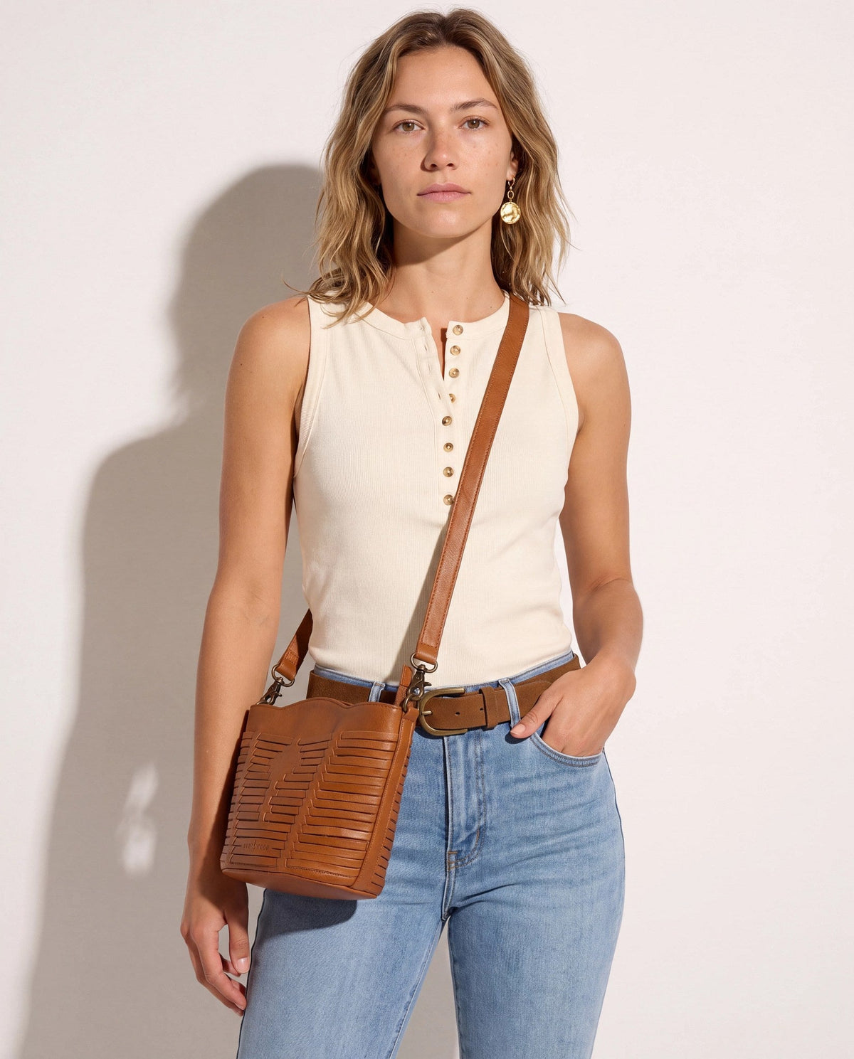 Tan $|& Day & Mood Emerie Crossbody - SOF Front