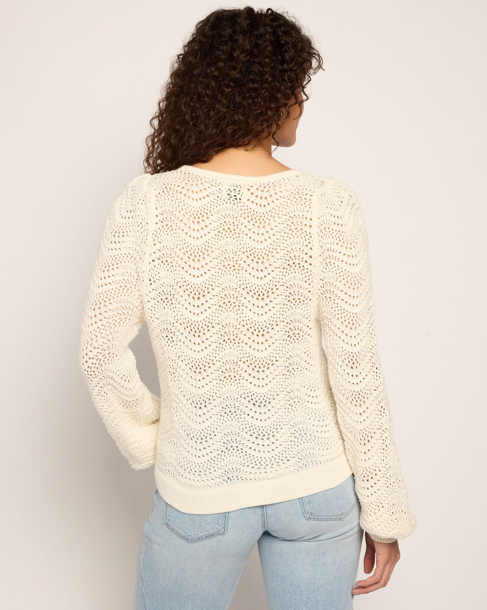 White $|& SEAS Ocean Waves Scoop Neck Sweater - SOF Back
